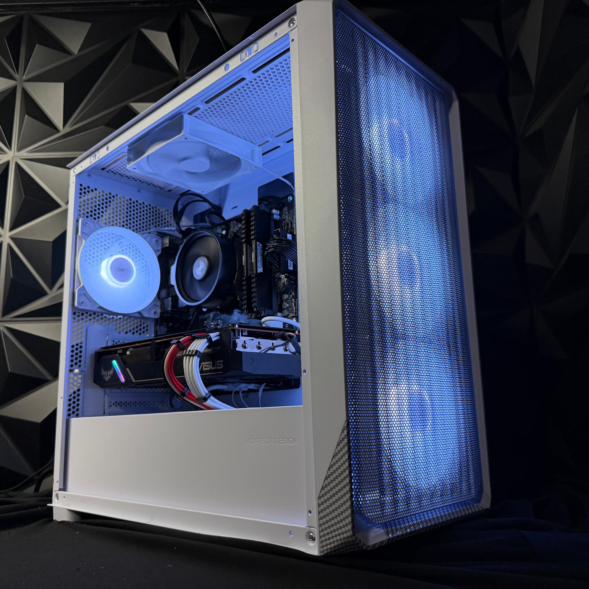 🔴⚡ RED FIBER ⚡🔴 Ryzen 5 5500| RX 5700XT| 16 GB DDR4| 750 GB NVMe| 650W Gold PSU