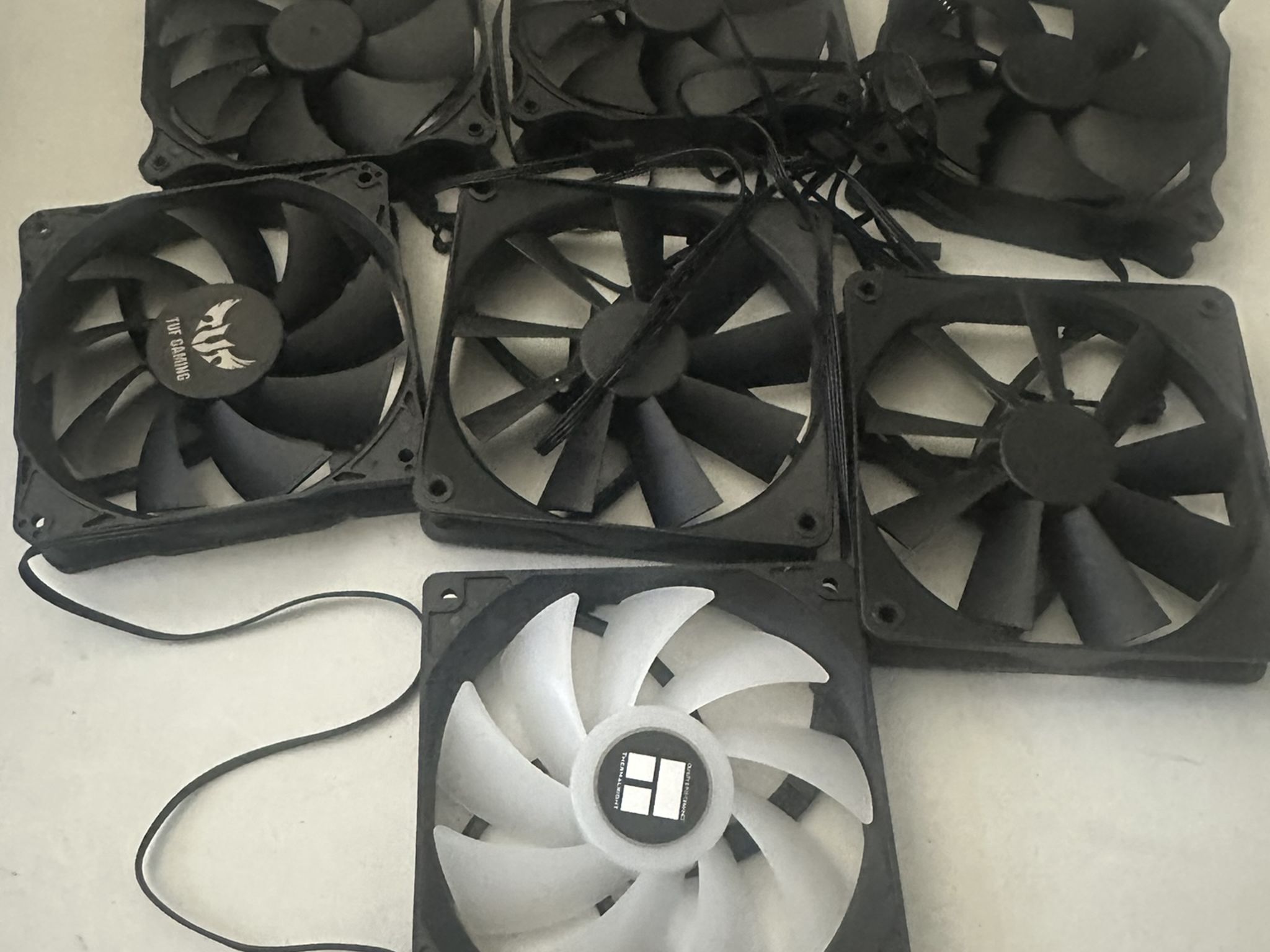 24 PC fans 120mm - mutiple brands - RGB & Non-RGB fans