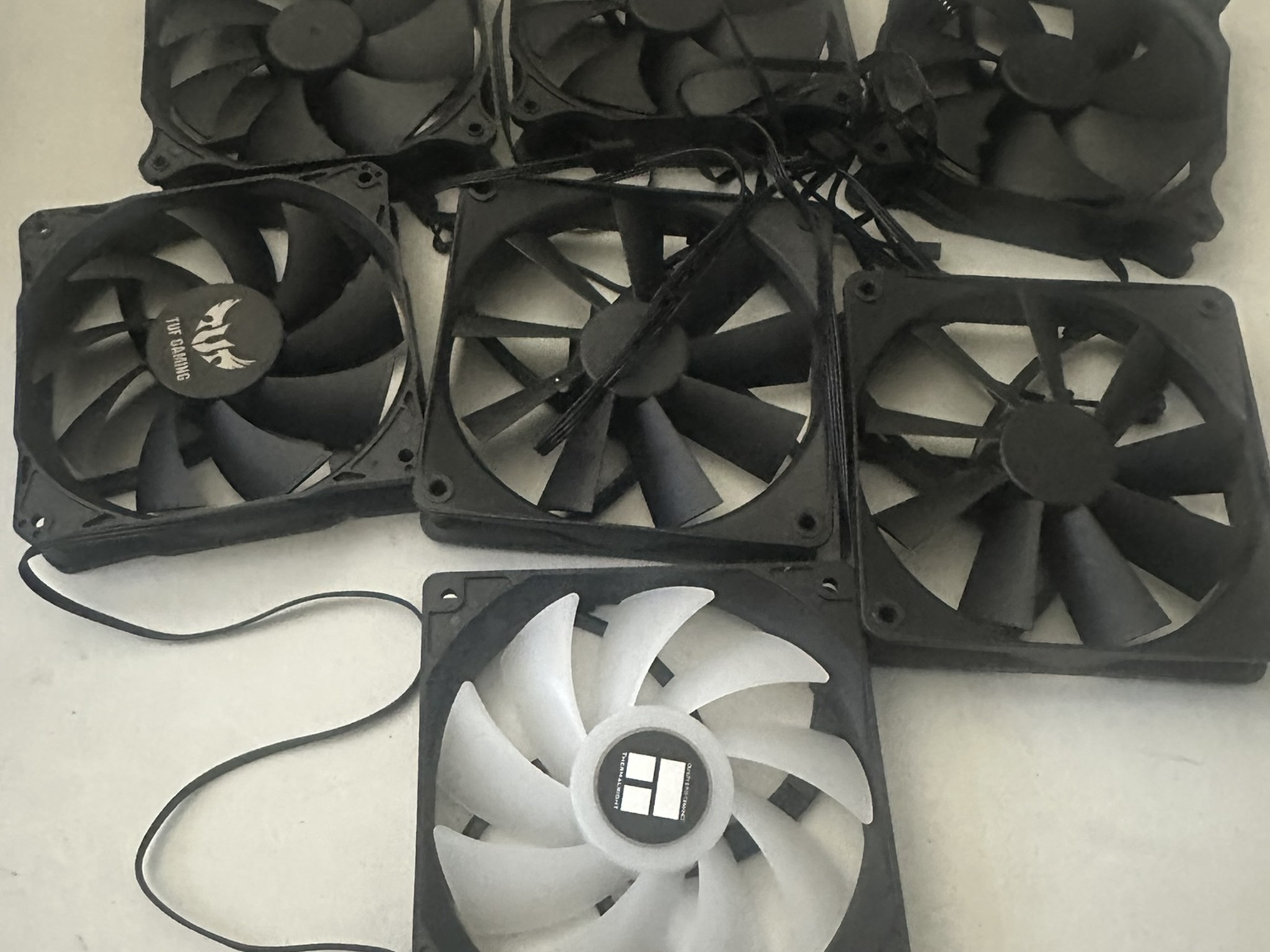24 PC fans 120mm - mutiple brands - RGB & Non-RGB fans