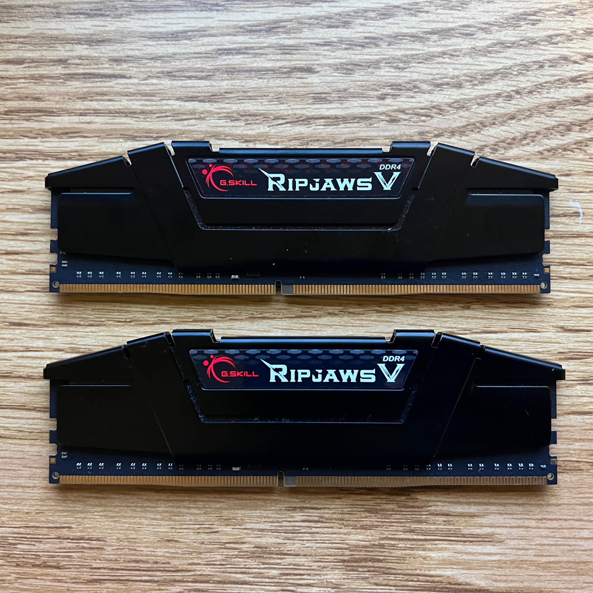 16GB (2x8GB) DDR4-3600MHz CL18 G.SKILL RAM Memory