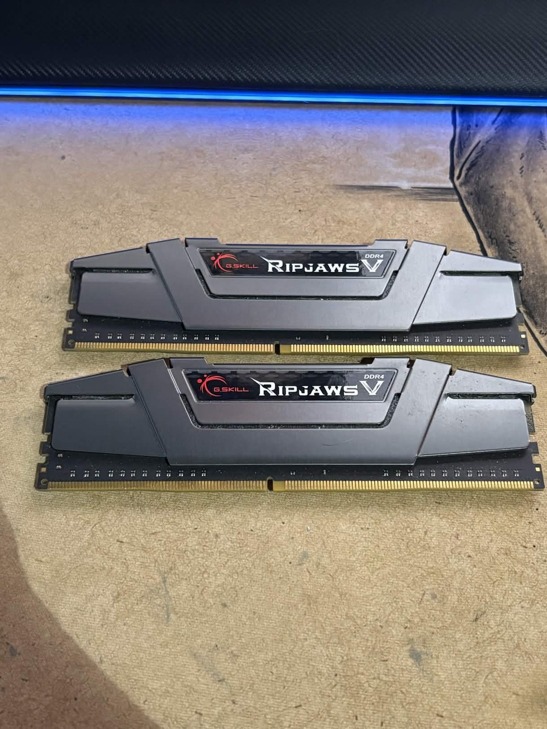 G.Skill Ripjaws 16 GB (2×8 GB) DDR4-3200 MHz | Jawa