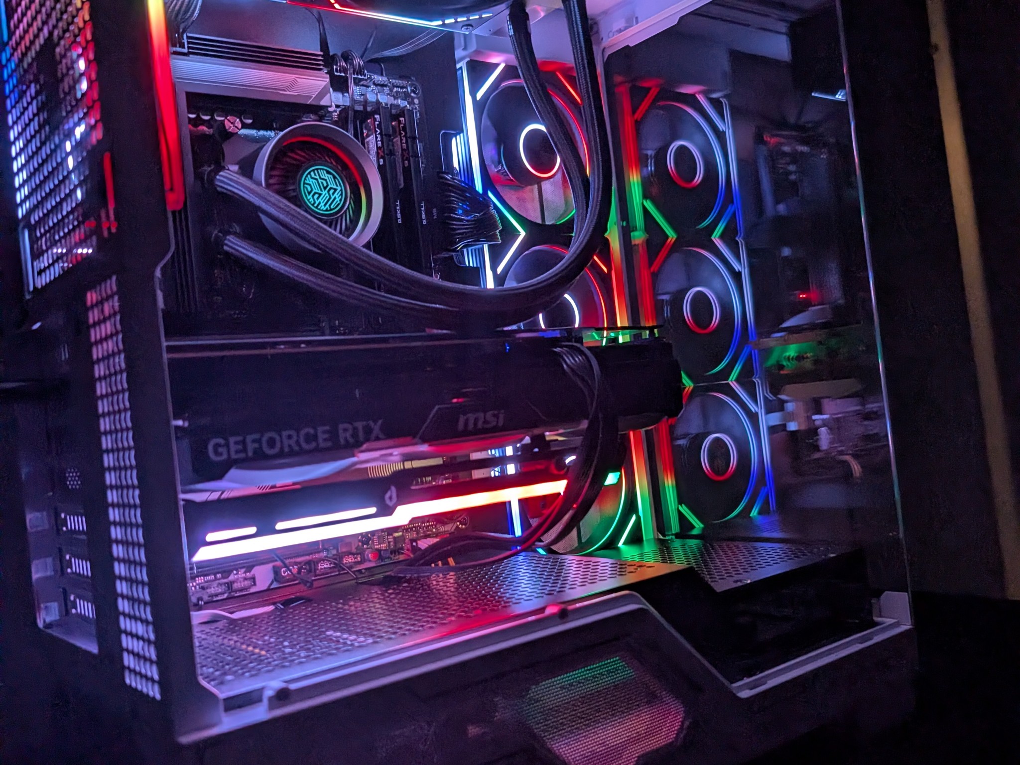 Gaming PC RTX 4080-Ryzen 5 7600x-32 GB DDR5 6000-1 TB NVME