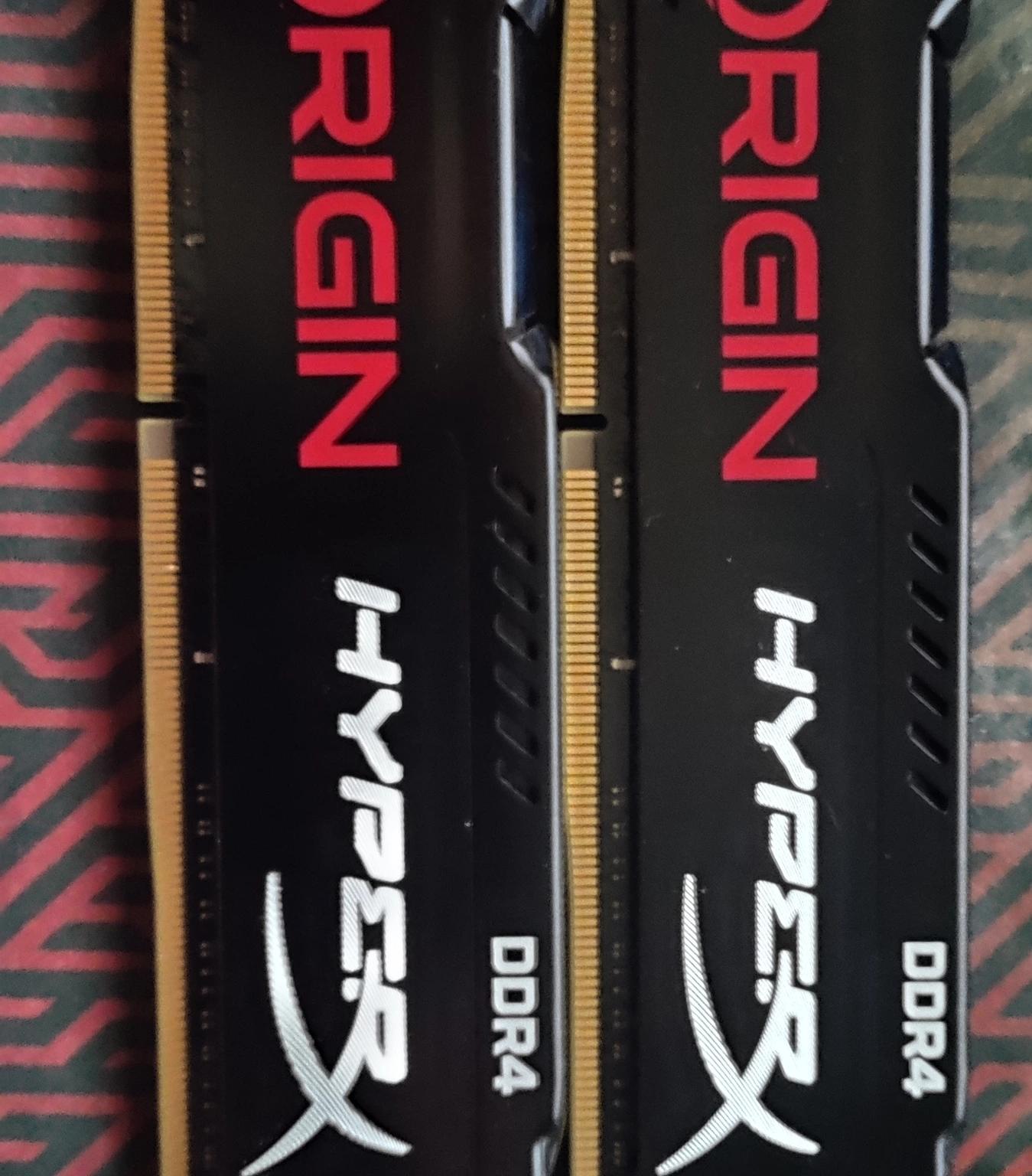 Kingston HyperX DDR4 Memory 2x16 GB