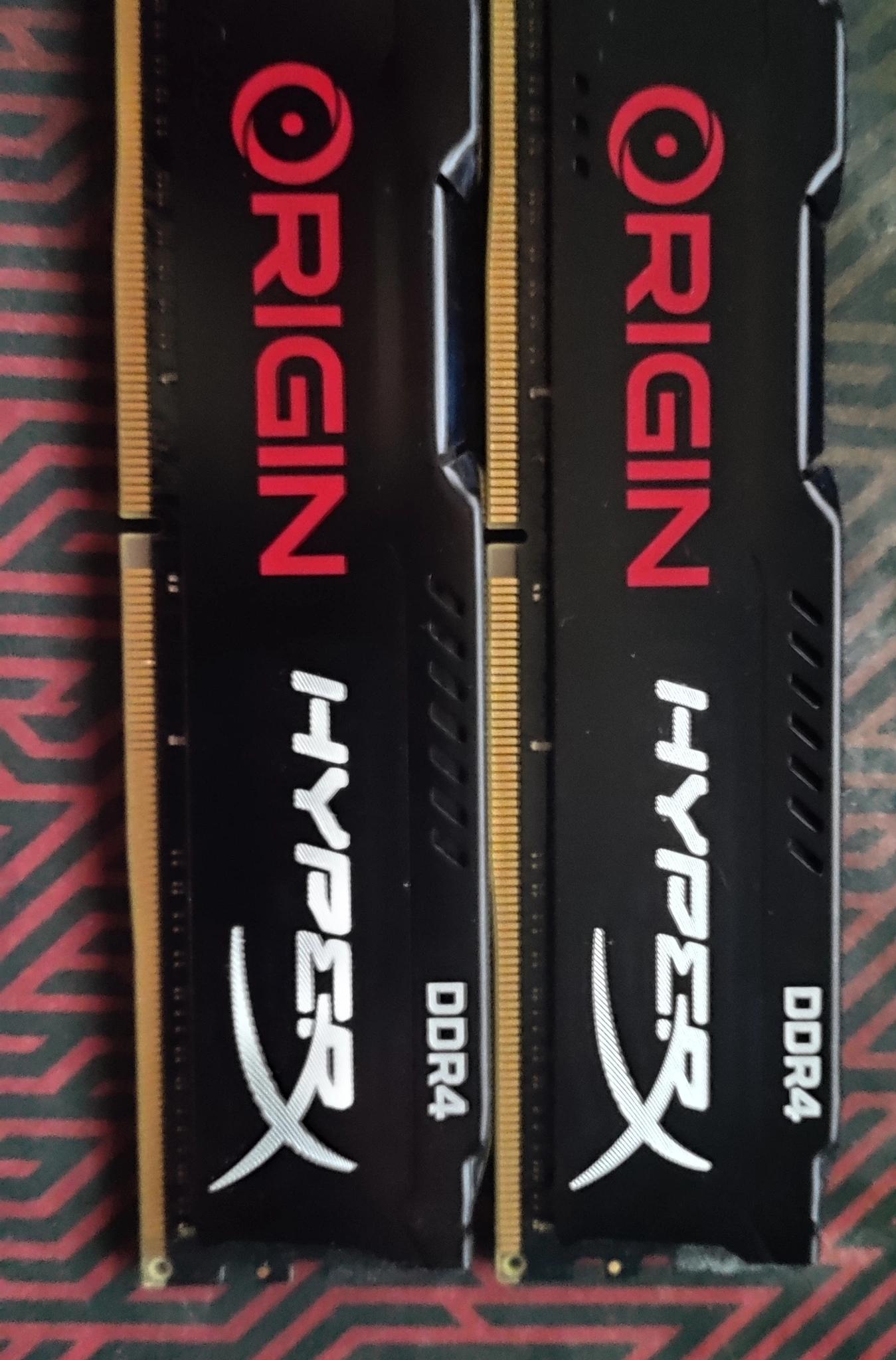 Kingston HyperX DDR4 Memory 2x16 GB