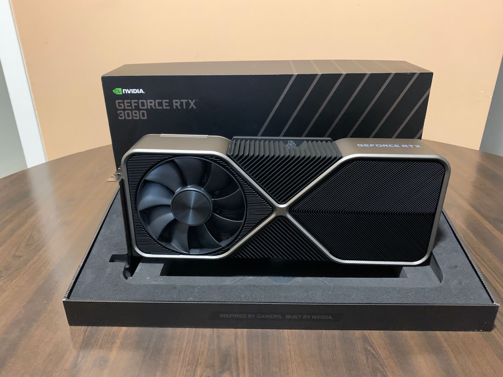 NVIDIA GeForce RTX 3090 Founders Edition