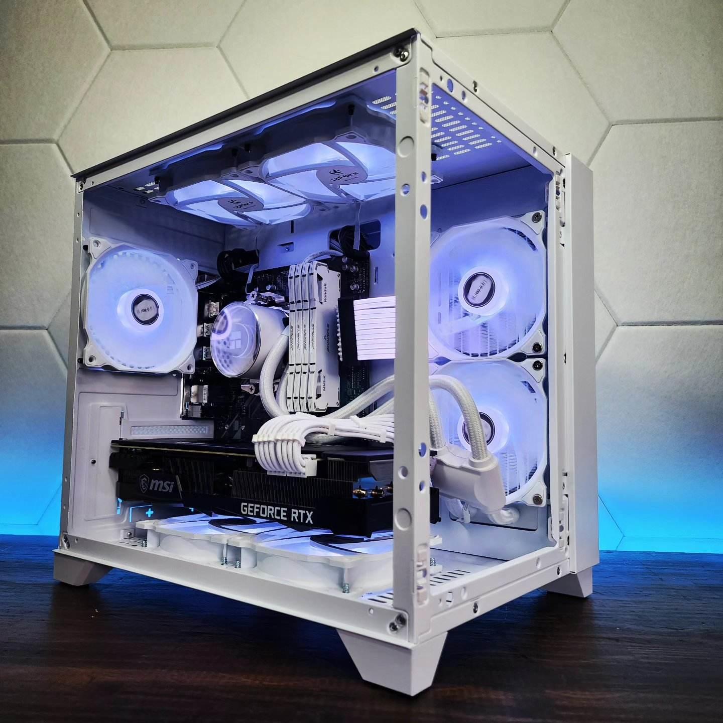 🤍🤍🤍 MSI RTX 3080 10GB // AMD Ryzen 7 5700G // Pinnacle 32GB 3600MHz