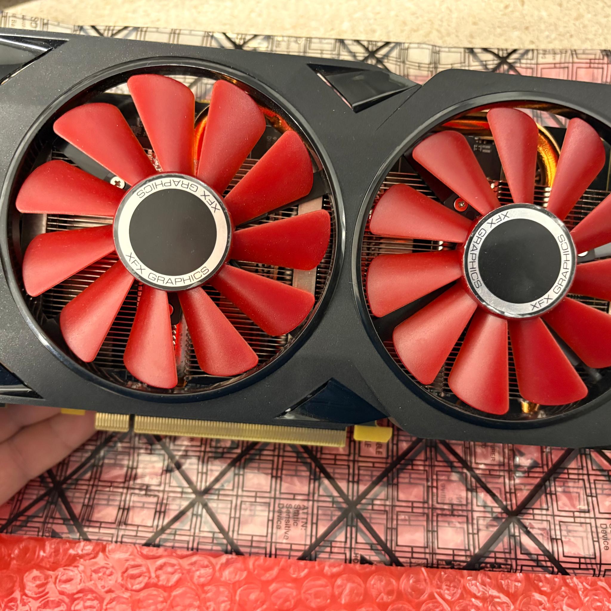 XFX RS Radeon RX 570