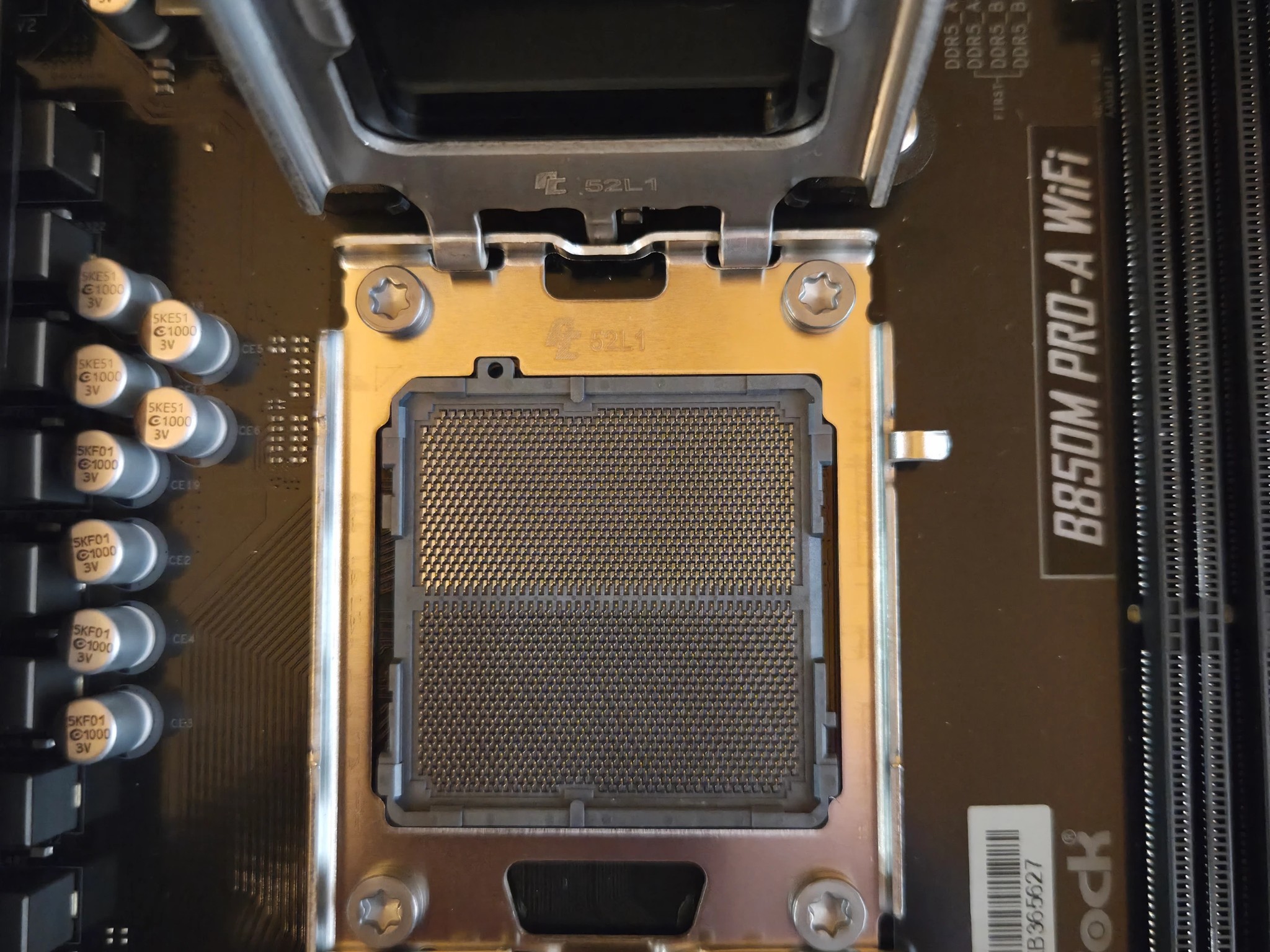 Premium AM5 Combo ⚙️ | Ryzen 5 9600X + B850m Pro-A WiFi + 16GB DDR5-6000 (Single-Stick)