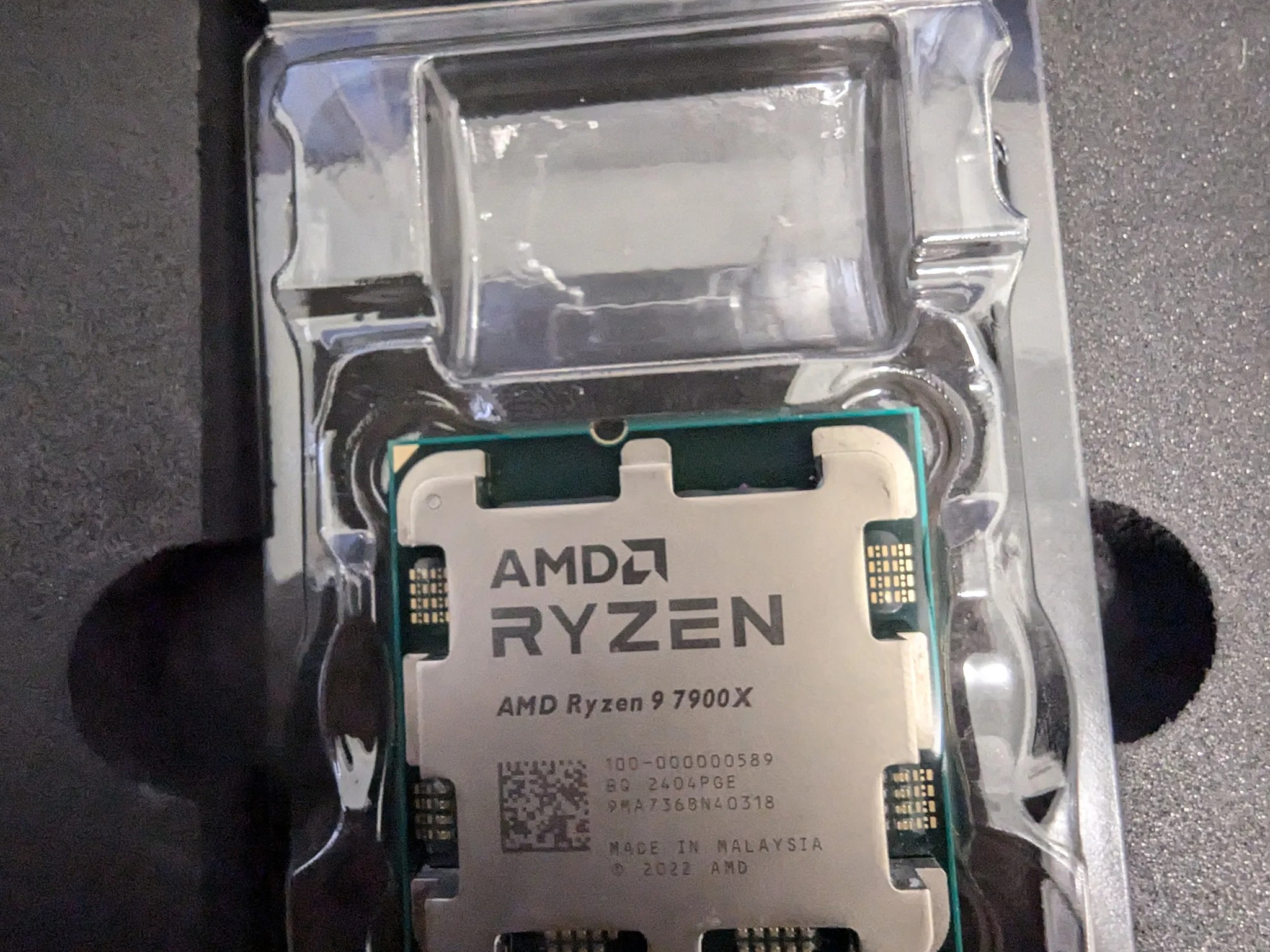 Ryzen 9 7900X