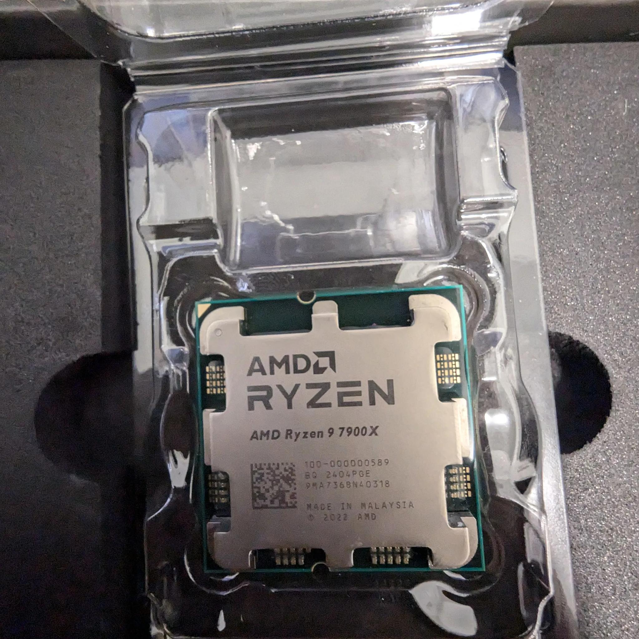 Ryzen 9 7900X