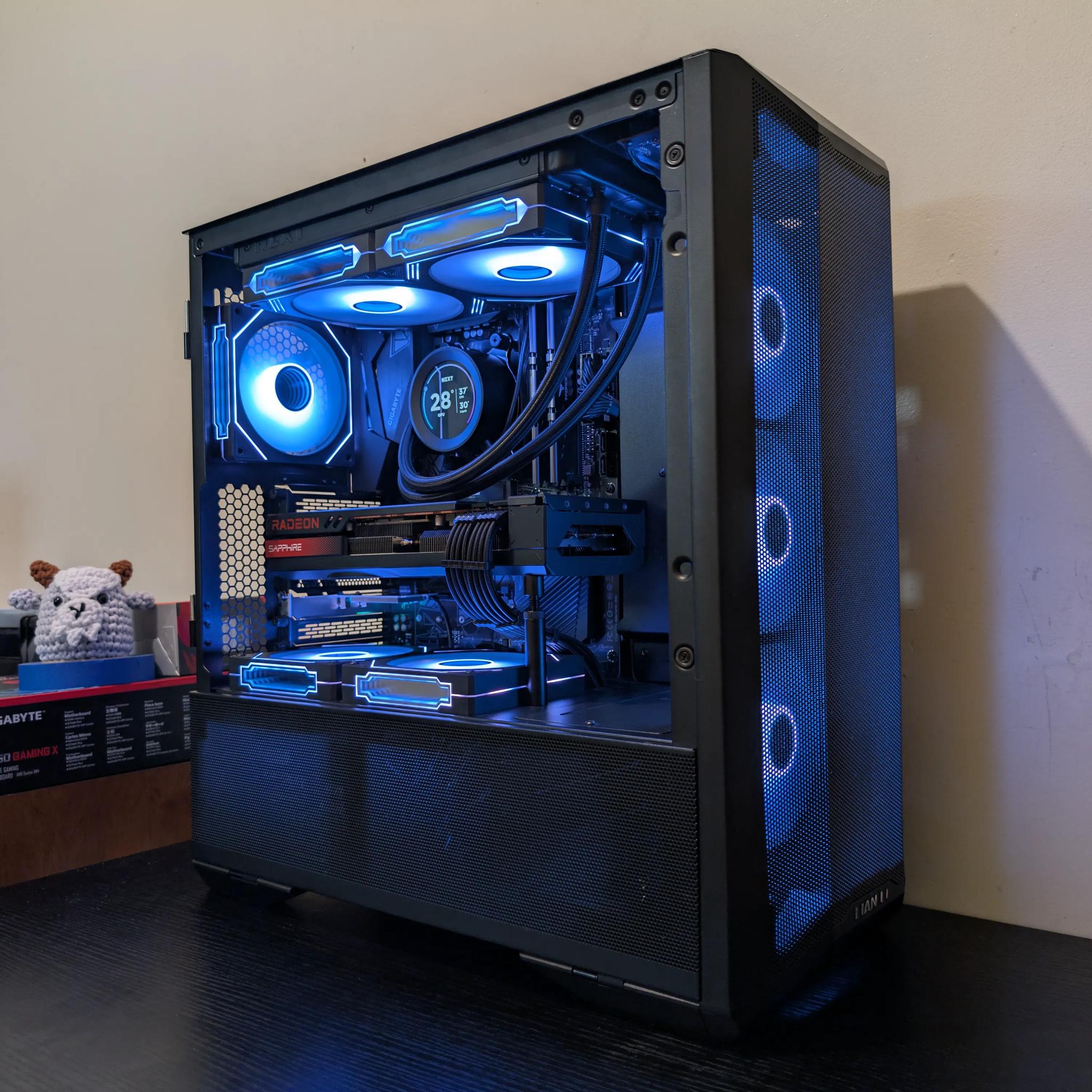 🔥Black RGB Gaming PC | RX 7800XT | Ryzen 7 5700X | 1TB SSD | 32GB RAM | WiFi 6 & Bluetooth🔥