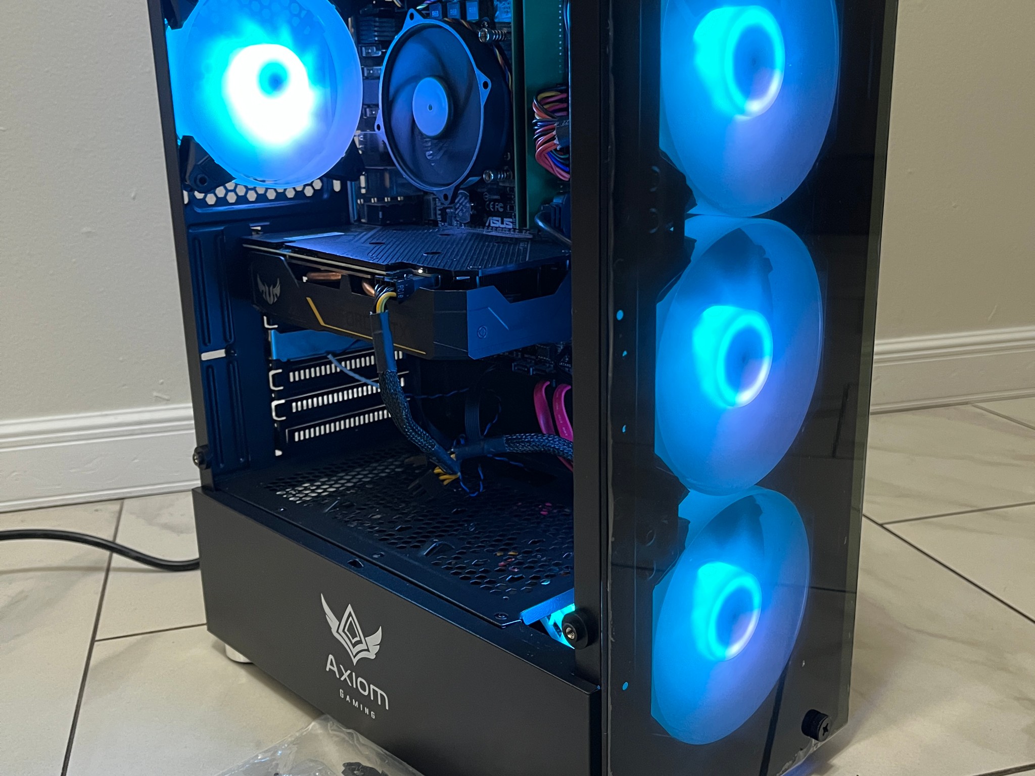NVIDIA RTX 2060, Intel i5-6600, 12GB RAM, 870 GB Storage, RGB Gaming PC w/ RGB Remote & Wi-Fi