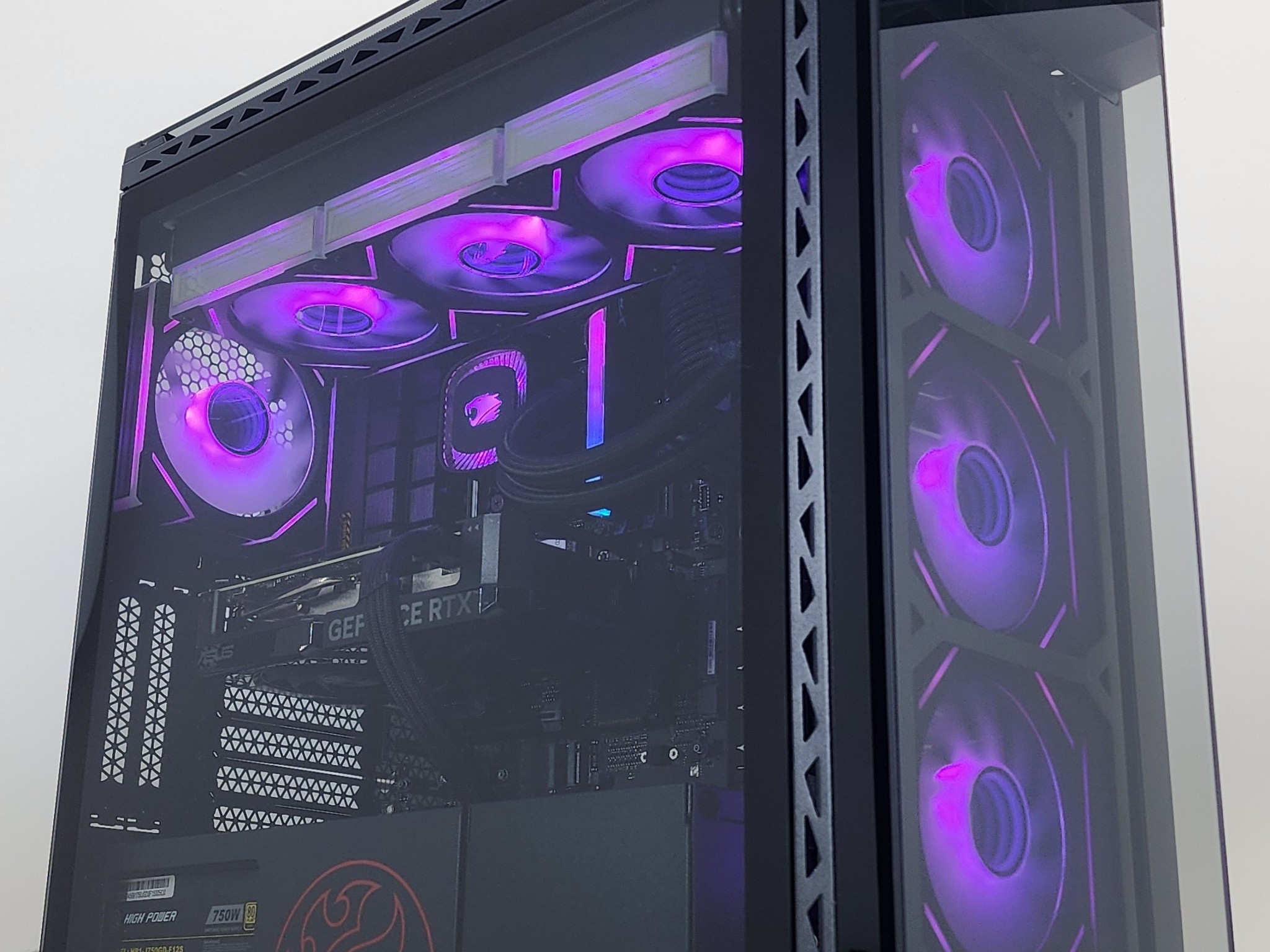 Gaming PC Ryzen 5 9600X 16GB RAM 1TB SSD RTX 4060 Ti 16GB Windows 11 Computer