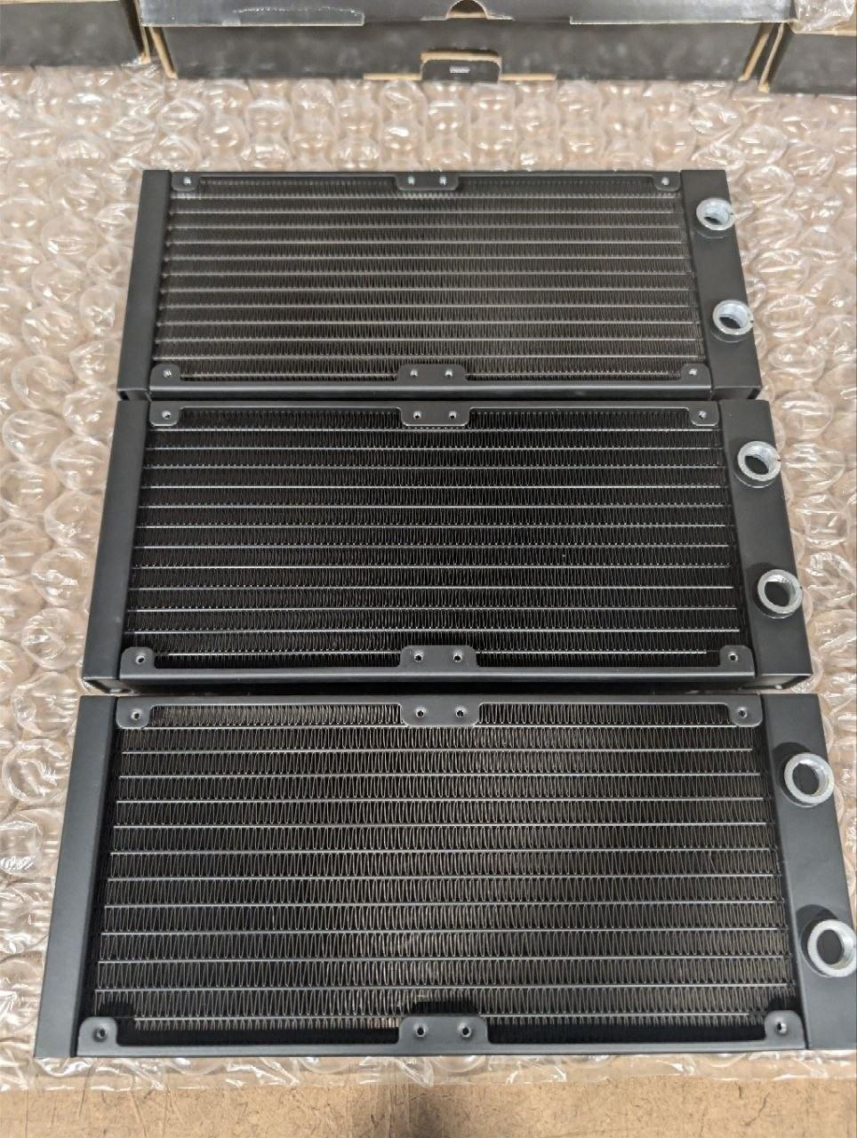 Alphacool ES Aluminum 240mm T27 Radiator (14427)