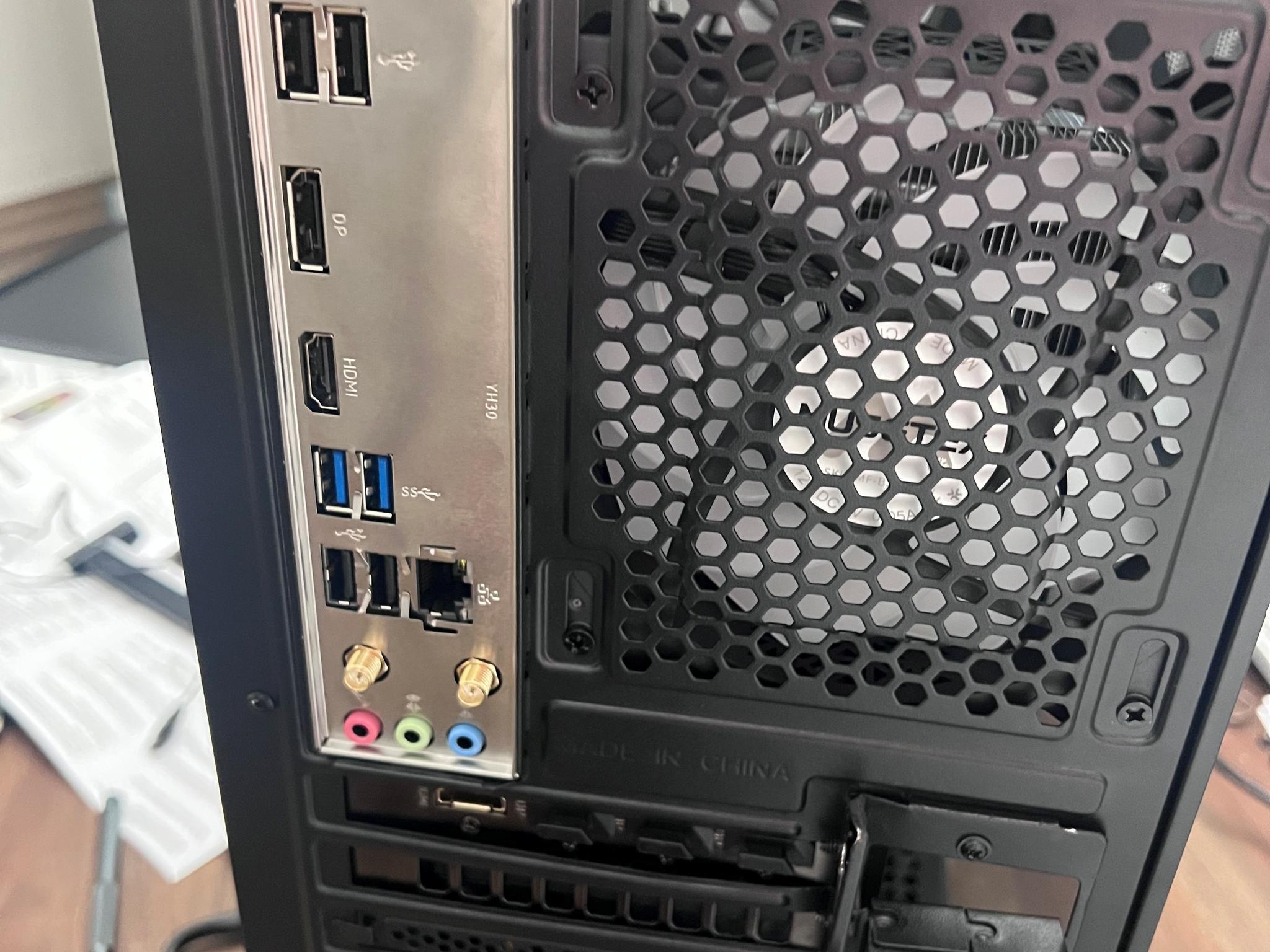RTX 5060 - AMD Ryzen 7 Gaming PC