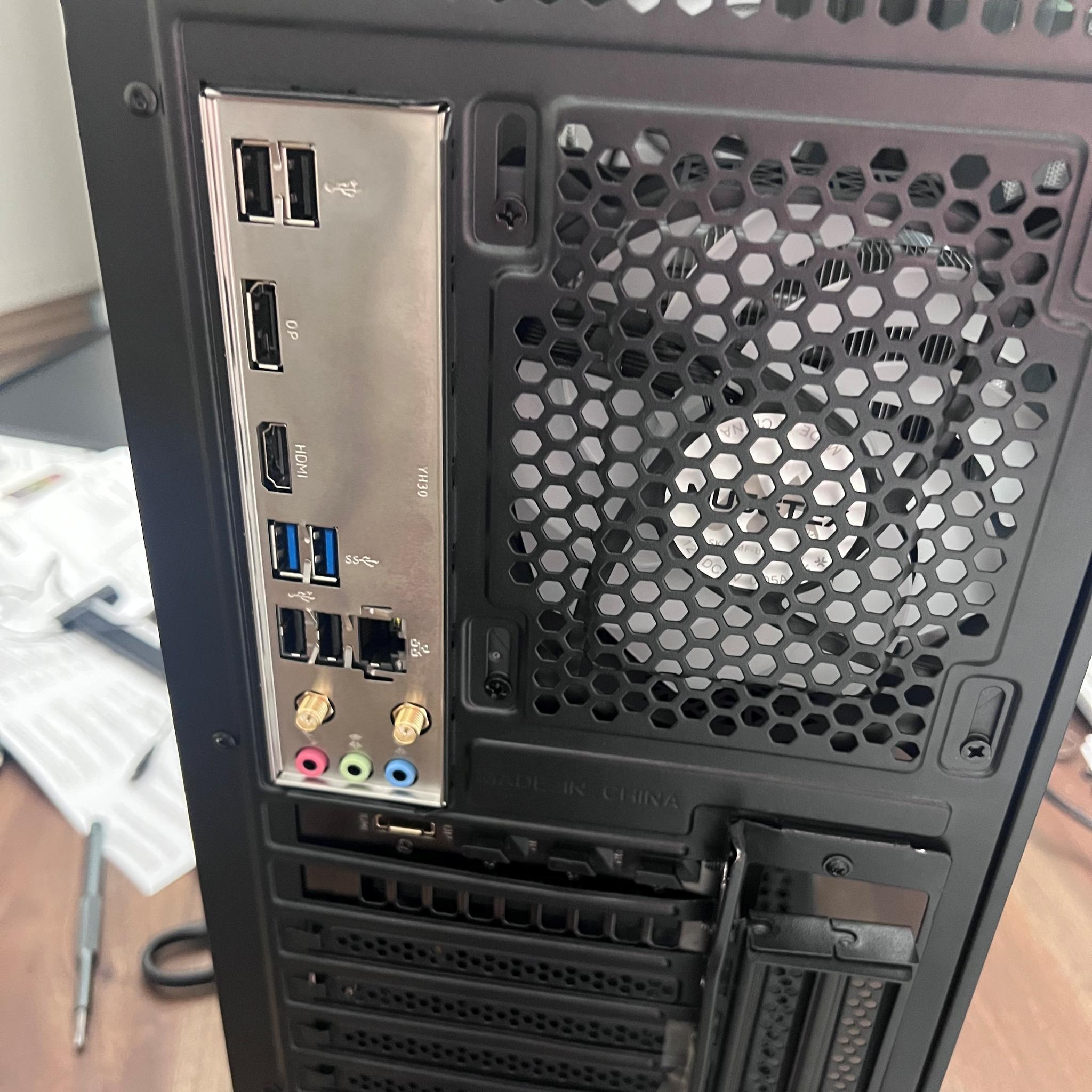 RTX 5060 - AMD Ryzen 7 Gaming PC