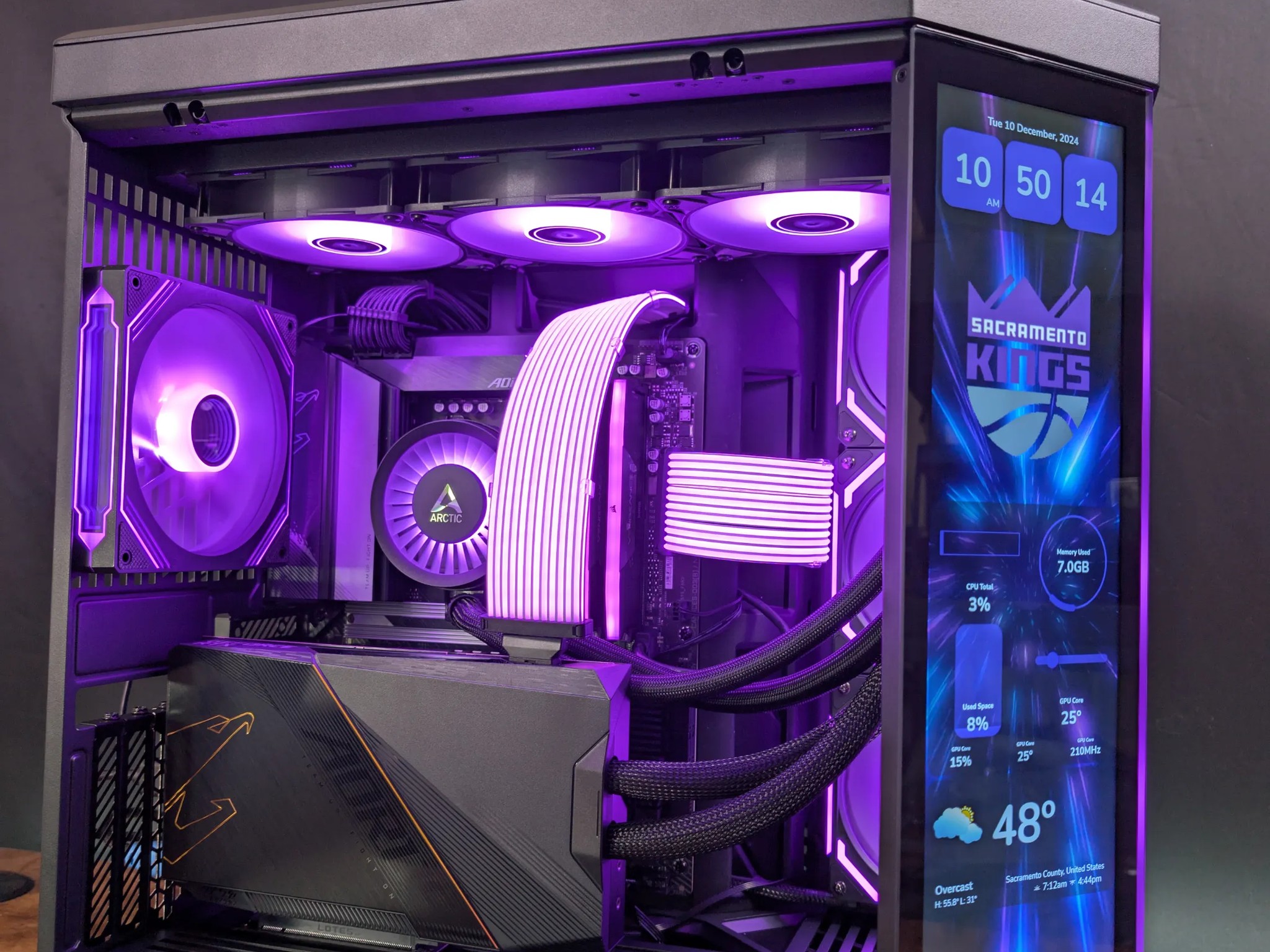 RTX 4090 // Ryzen 7950x3D // 96GB DDR5 // 2TB Samsung 990 Pro // WiFi