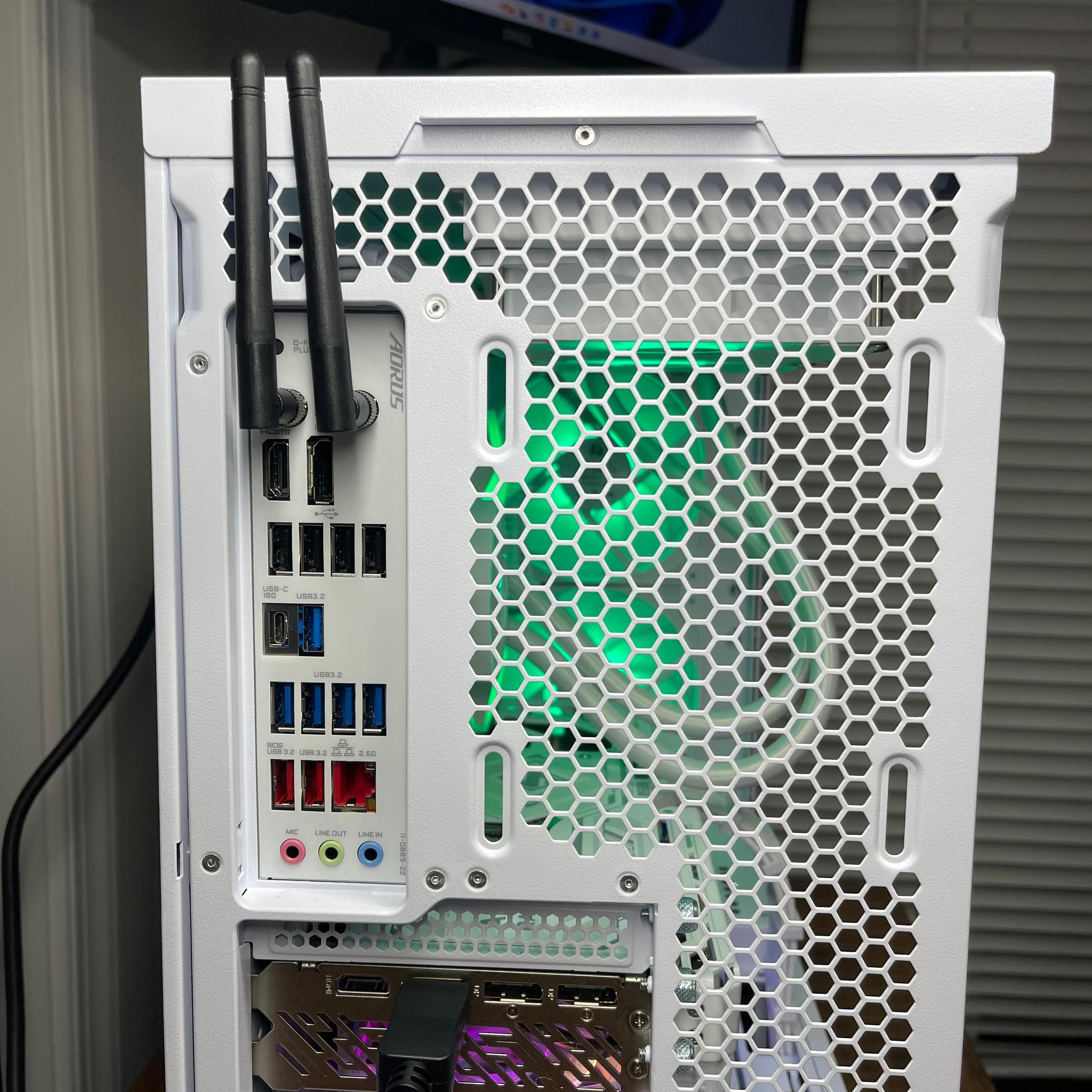 ❄️ICE KING❄️7600X3D❄️9070 XT 16GB❄️1TB