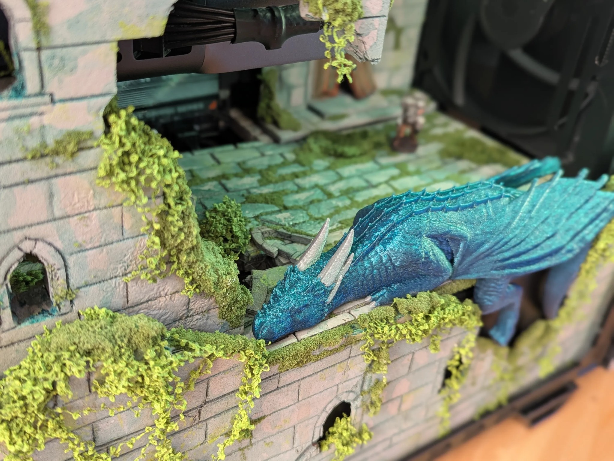 30 dB Load 🐉 Where Dragons Rest | RTX 5070 FE | Ryzen 7600X3D | Silent Build | 32GB DDR5 | 2TB NVMe