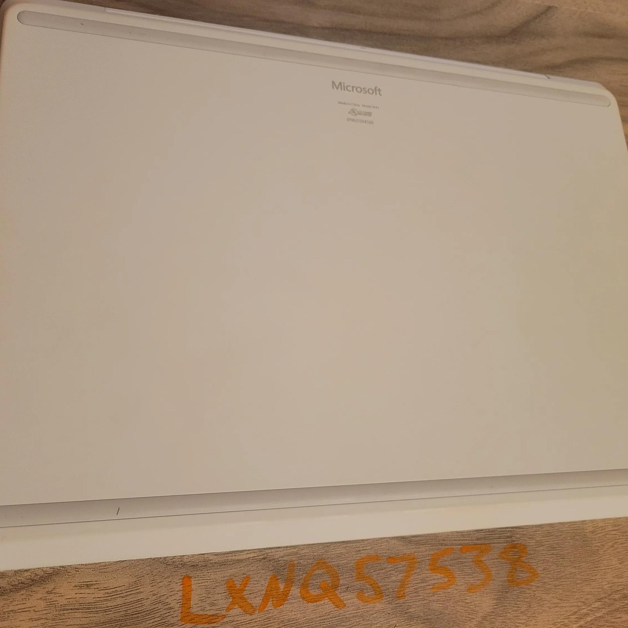 Microsoft Surface Laptop Go Touchscreen
