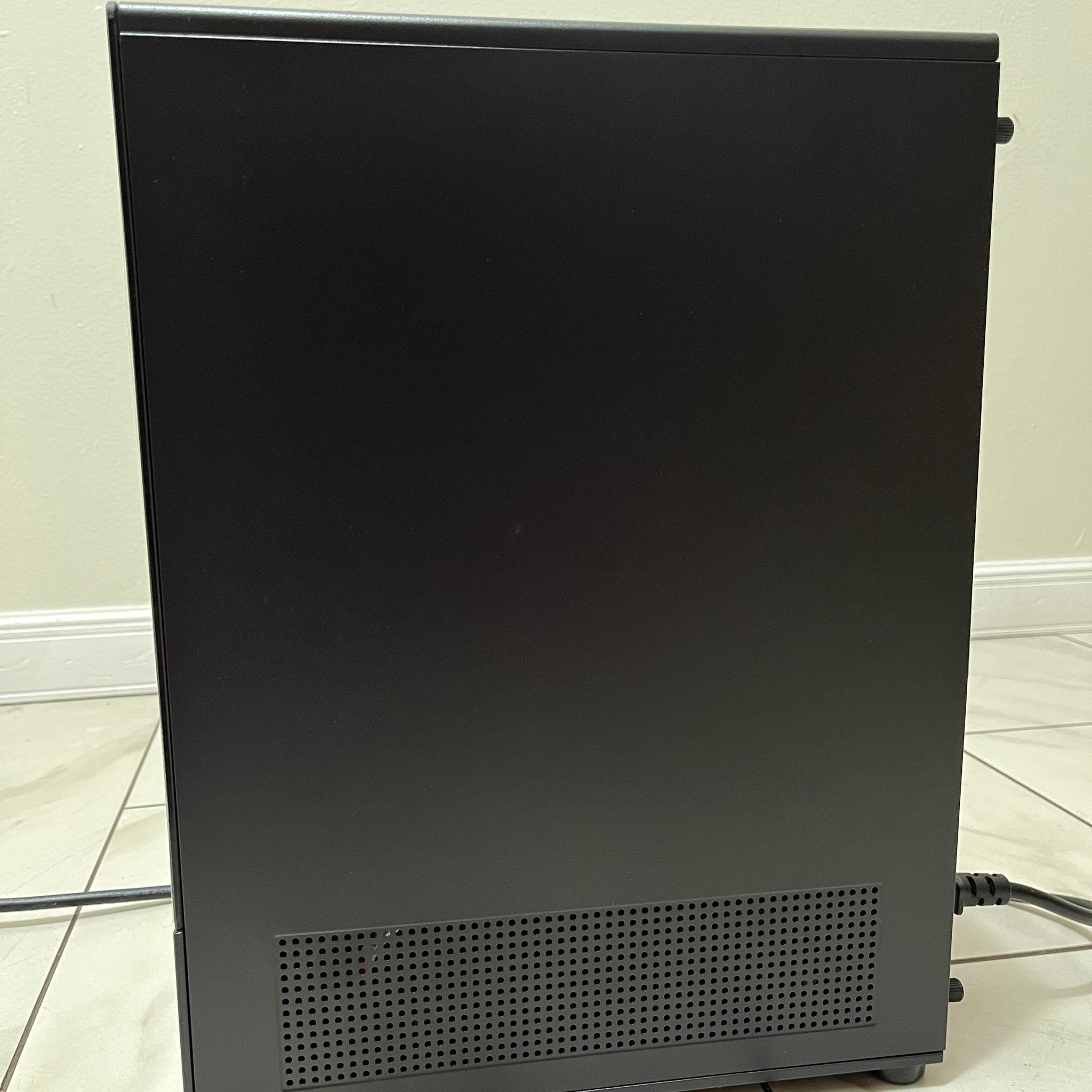 Budget Gaming PC - Intel i7-4770, NVIDIA GTX 1070, 16GB RAM, 740GB Storage, w/ Wi-Fi & BT