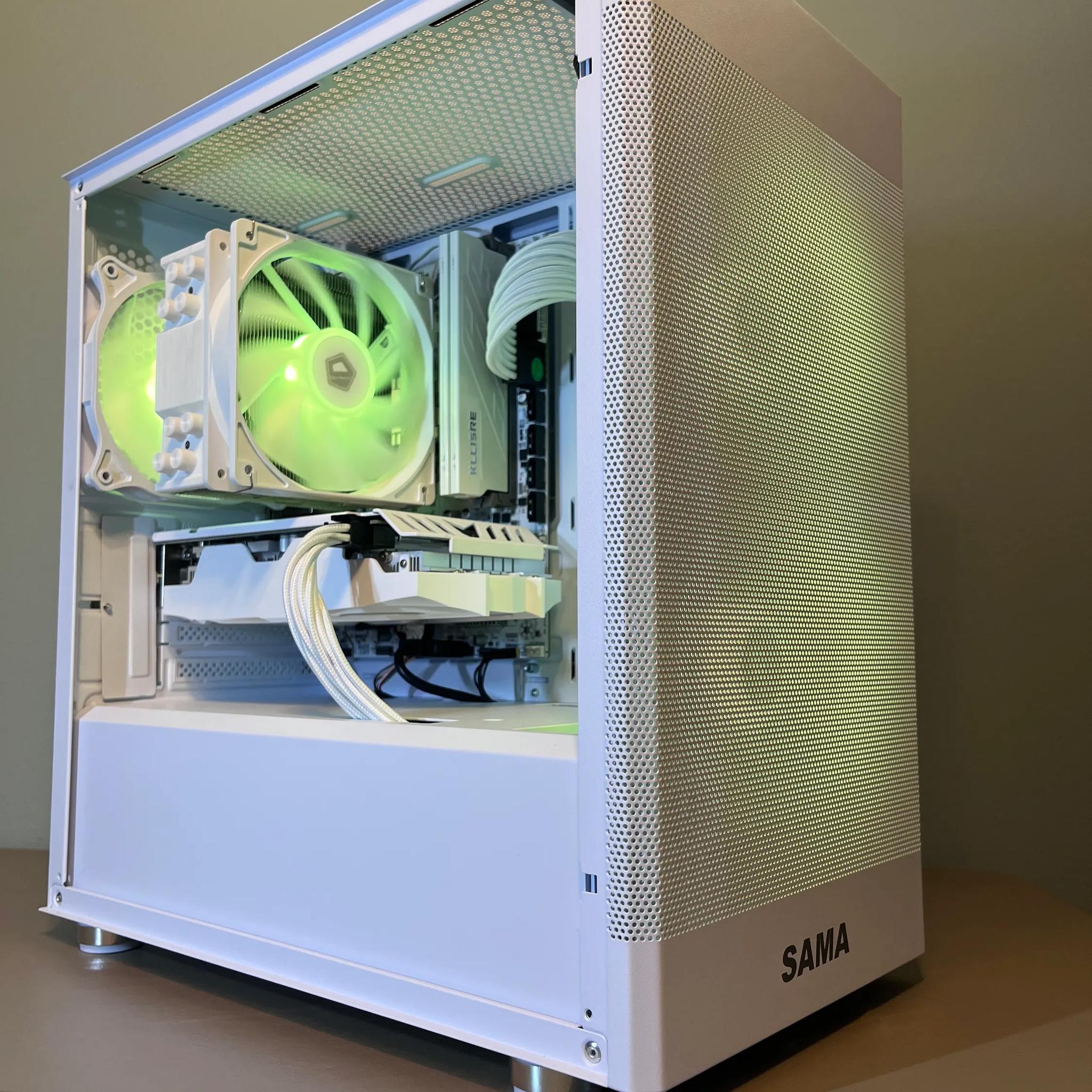 ⚪⚪ White Gaming PC⚪AMD RX 5500 XT 8GB⚪Ryzen 3 3100⚪16GB DDR4⚪500GB NVME