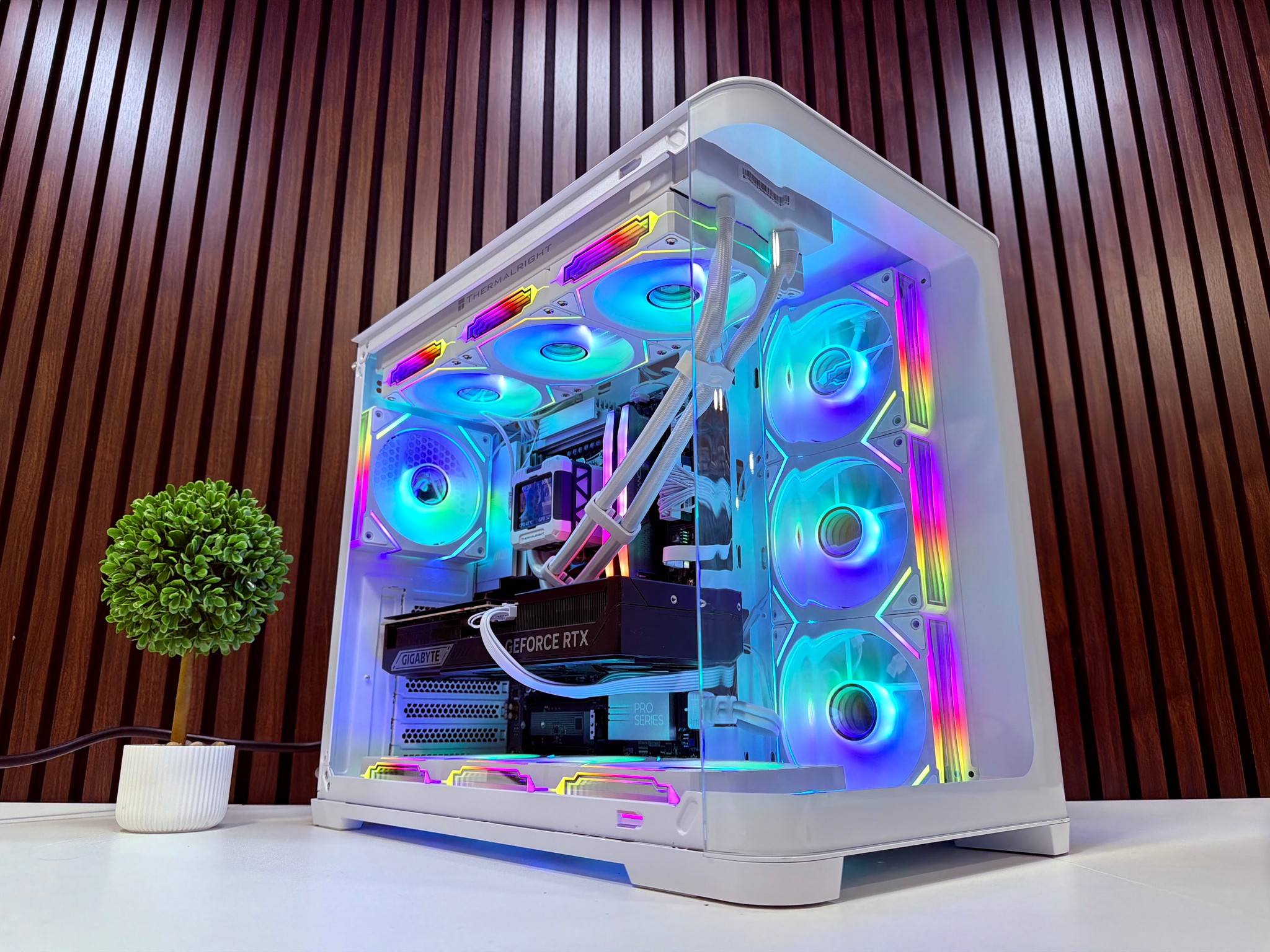 RTX 5070 TI | Ryzen 9850X3D | 32GB DDR5 | 2TB M.2 | 1000 W Gold PSU | ARGB Fans | Windows 11