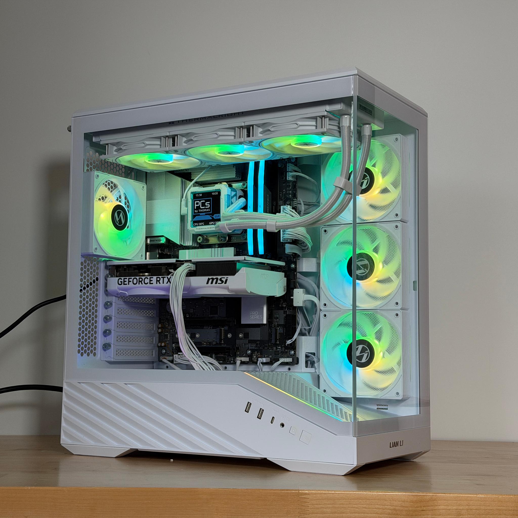 RTX 5070 Whiteout! Intel Core Ultra 265kf, 32gb ddr5 and 2tb SSD