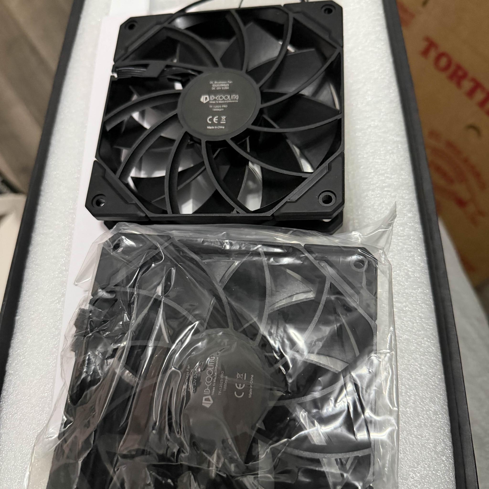 Intel i5-7600k with ASUS Aura Prime z270-AR motherboard and ID Cooling AIO