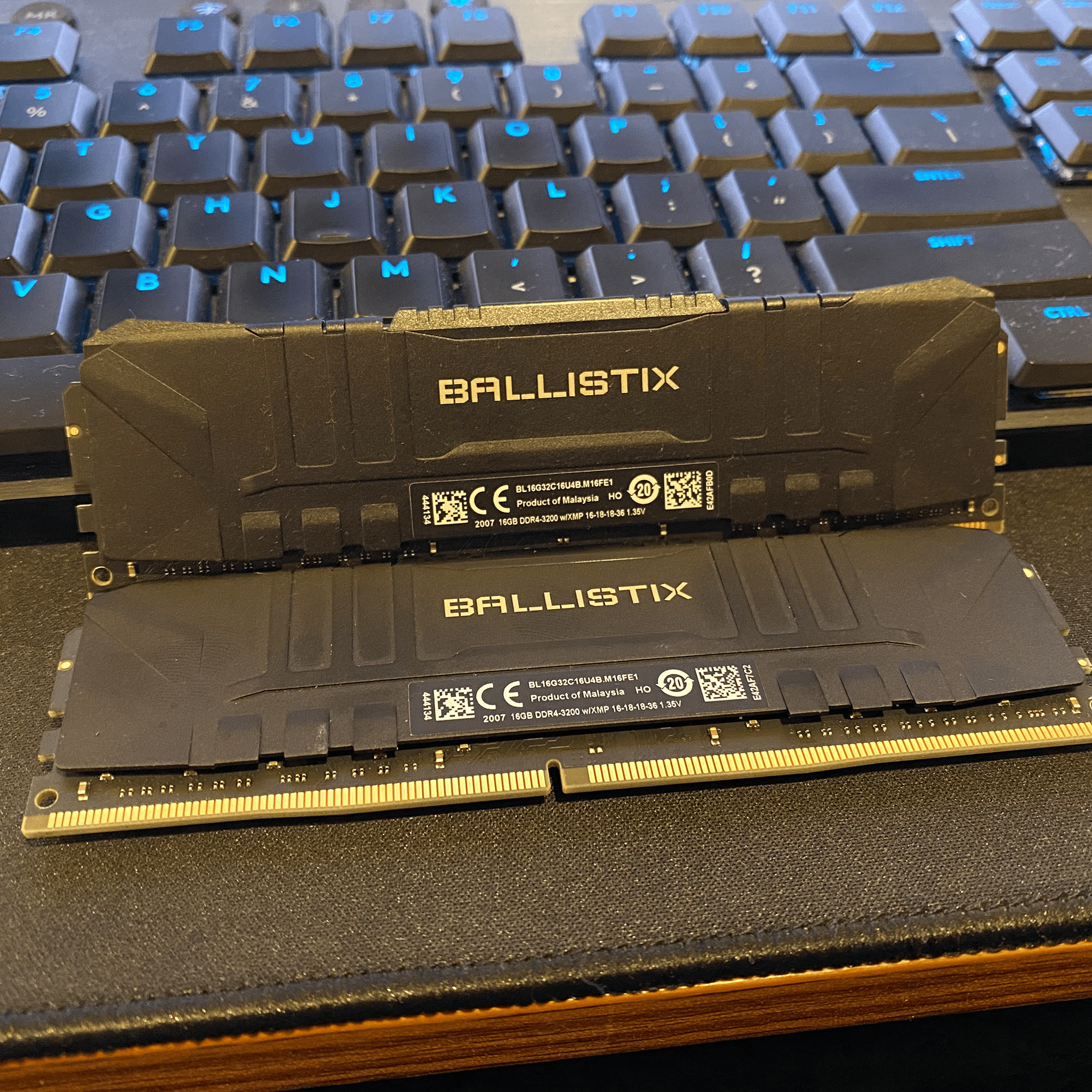 Crucial Ballistix 32GB DDR4-3200 Kit 