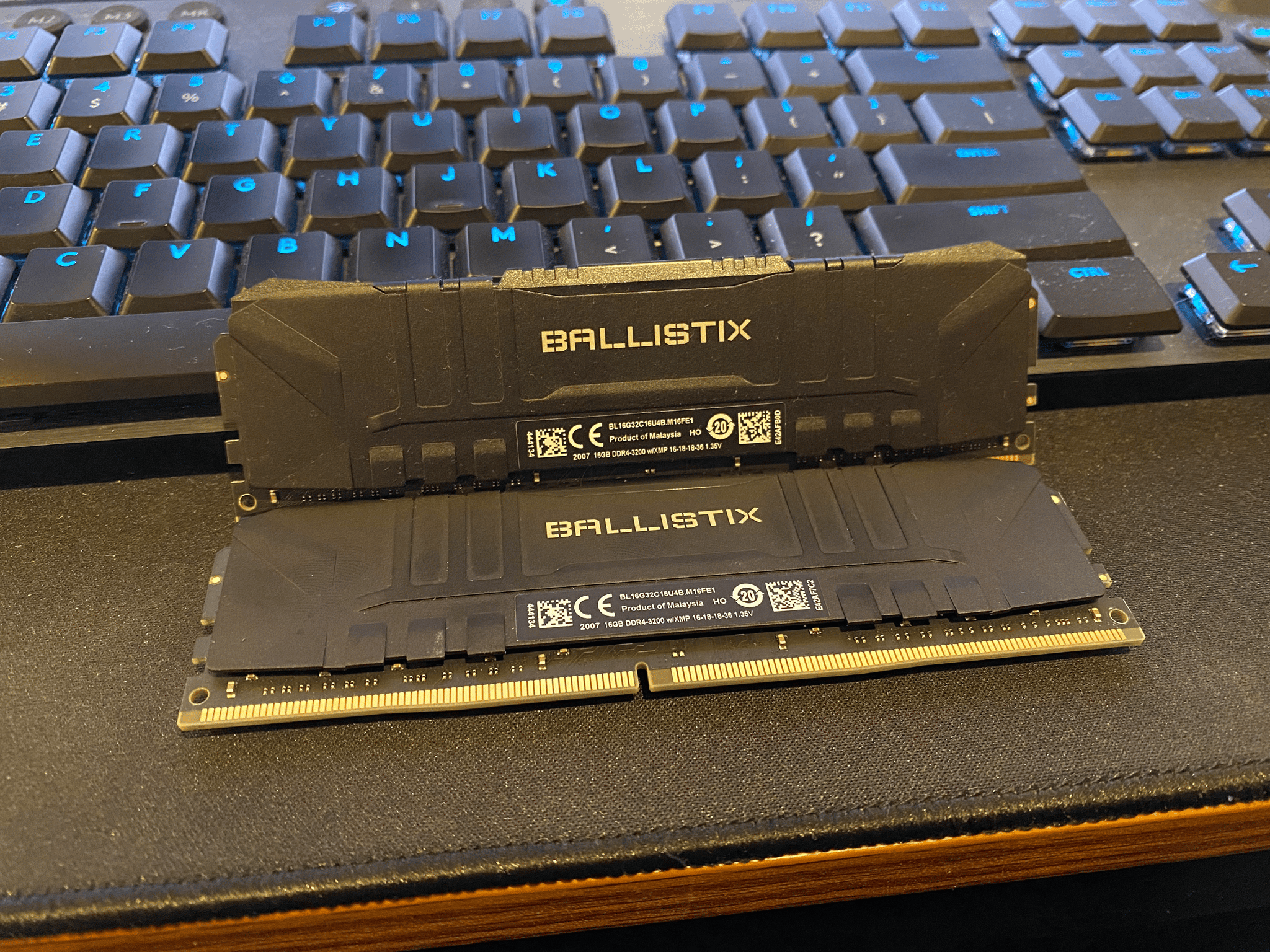 Crucial Ballistix 32GB DDR4-3200 Kit 