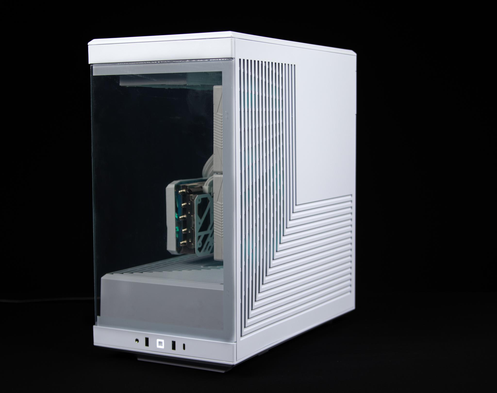 “Ghosthue” RX 7900 GRE Ryzen 7 7700 32GB Windows 11 2TB Workstation Gaming PC