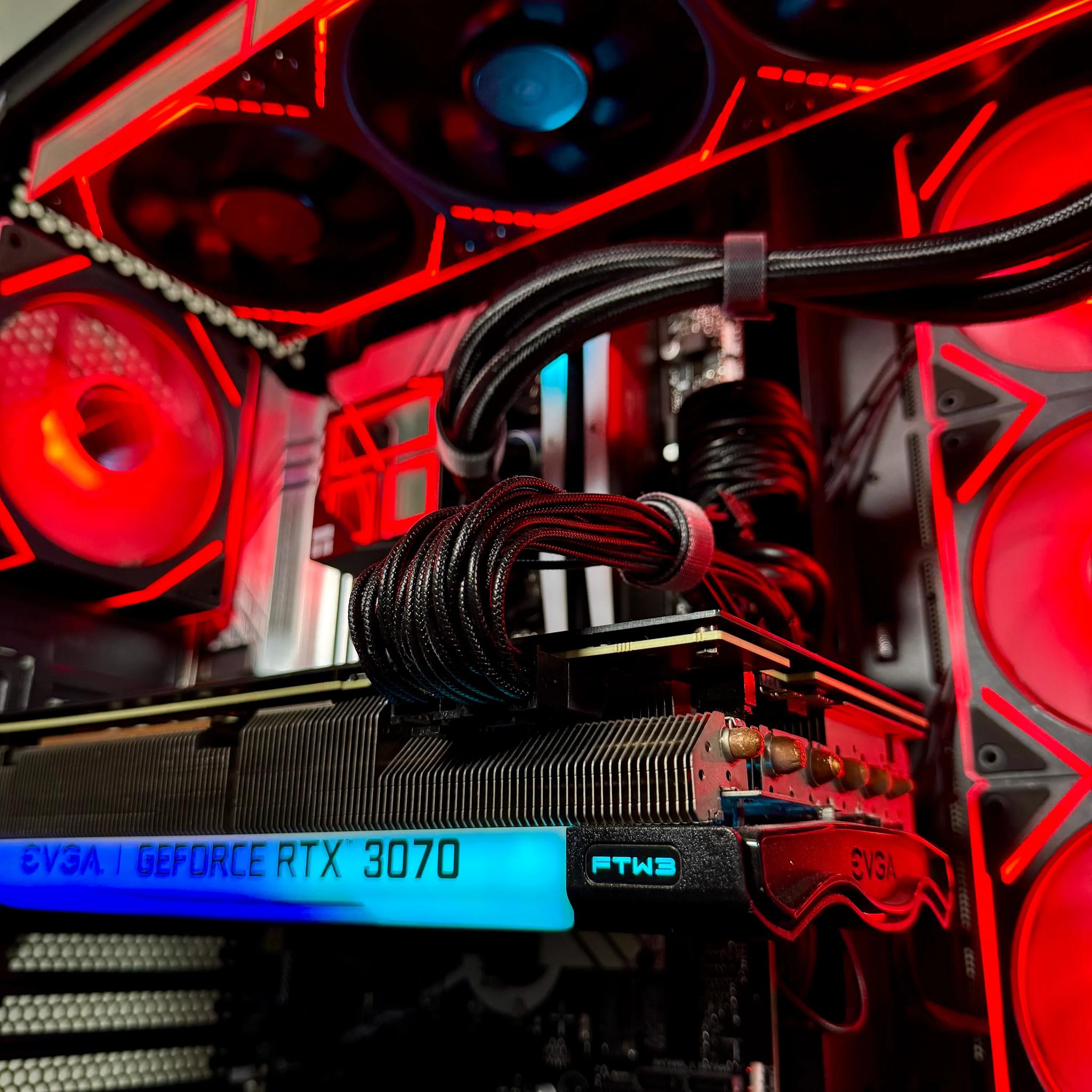 GAMING PC, i7 14700, RTX 3070 FTW3, 32GB DDR5, WIFI/BT