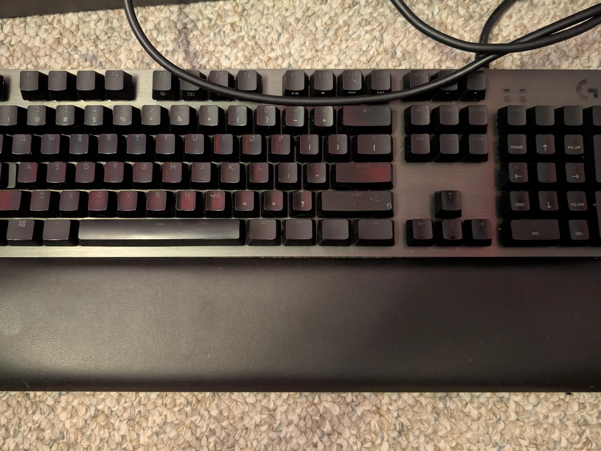 Logitech G513 Carbon (Brown Switches)