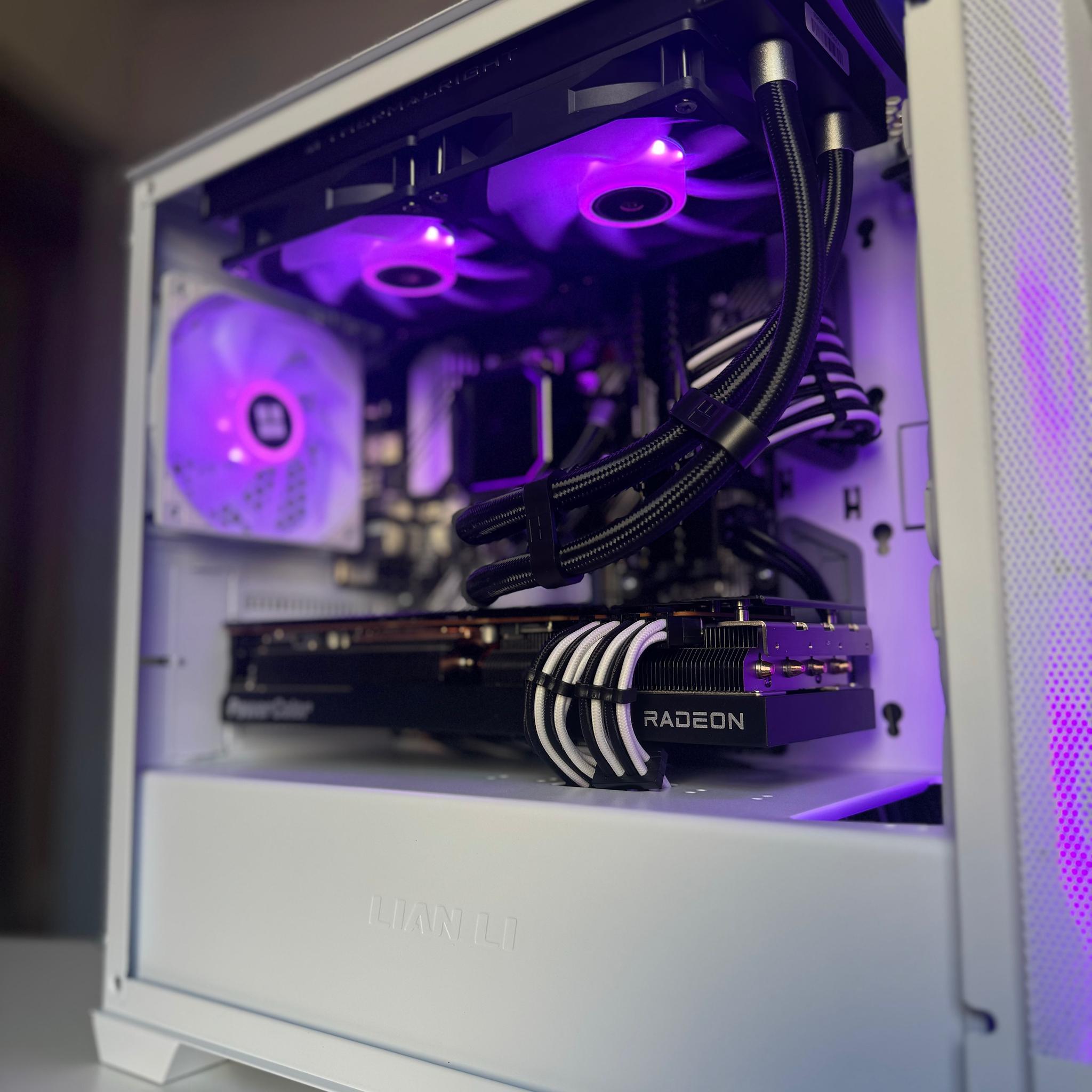 🐼 1440p Gaming PC - RX 7700XT | Ryzen 7 5700X | 32GB RAM | 1TB SSD