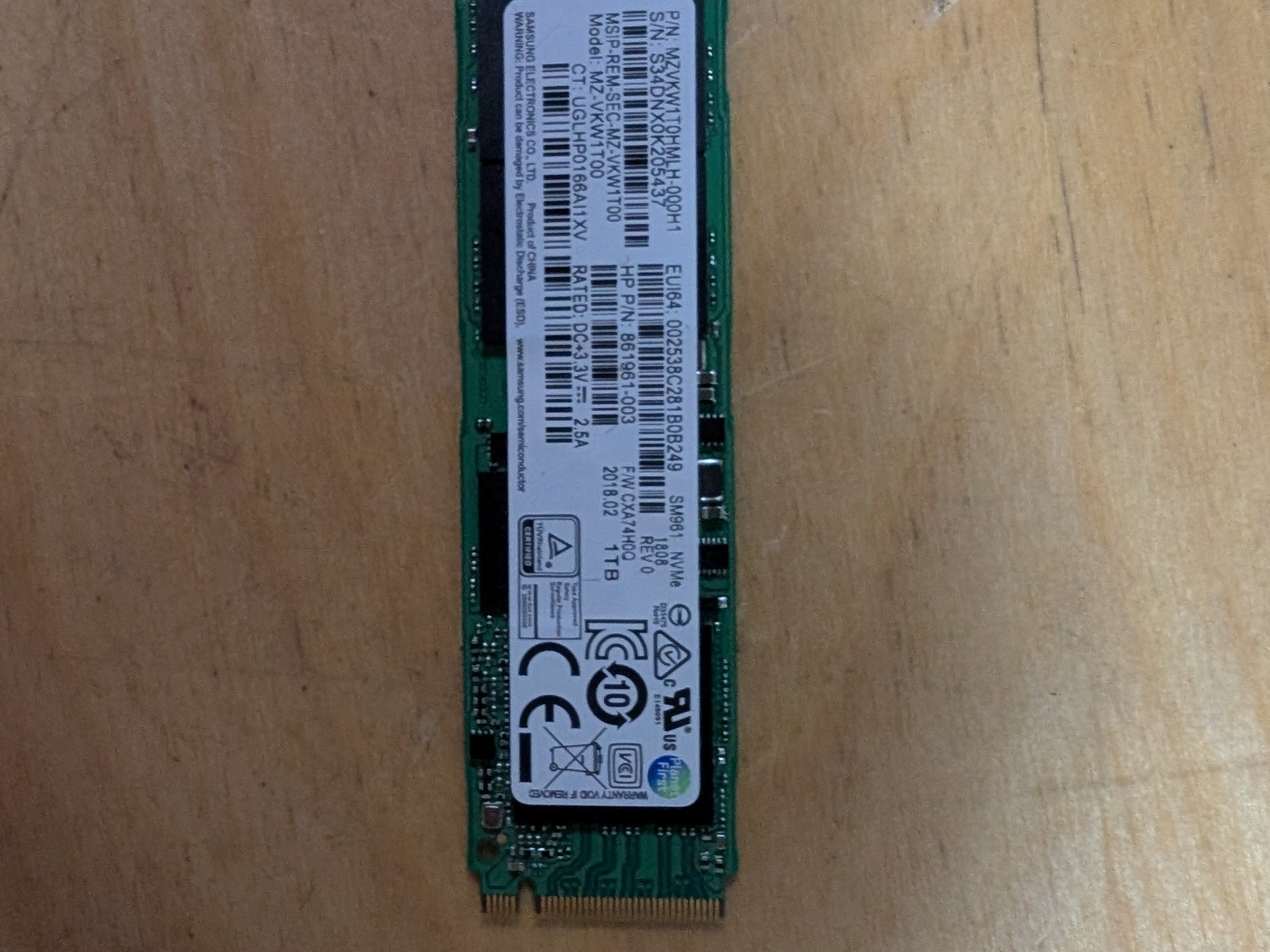 1TB Samsung PM961 NVME SSD