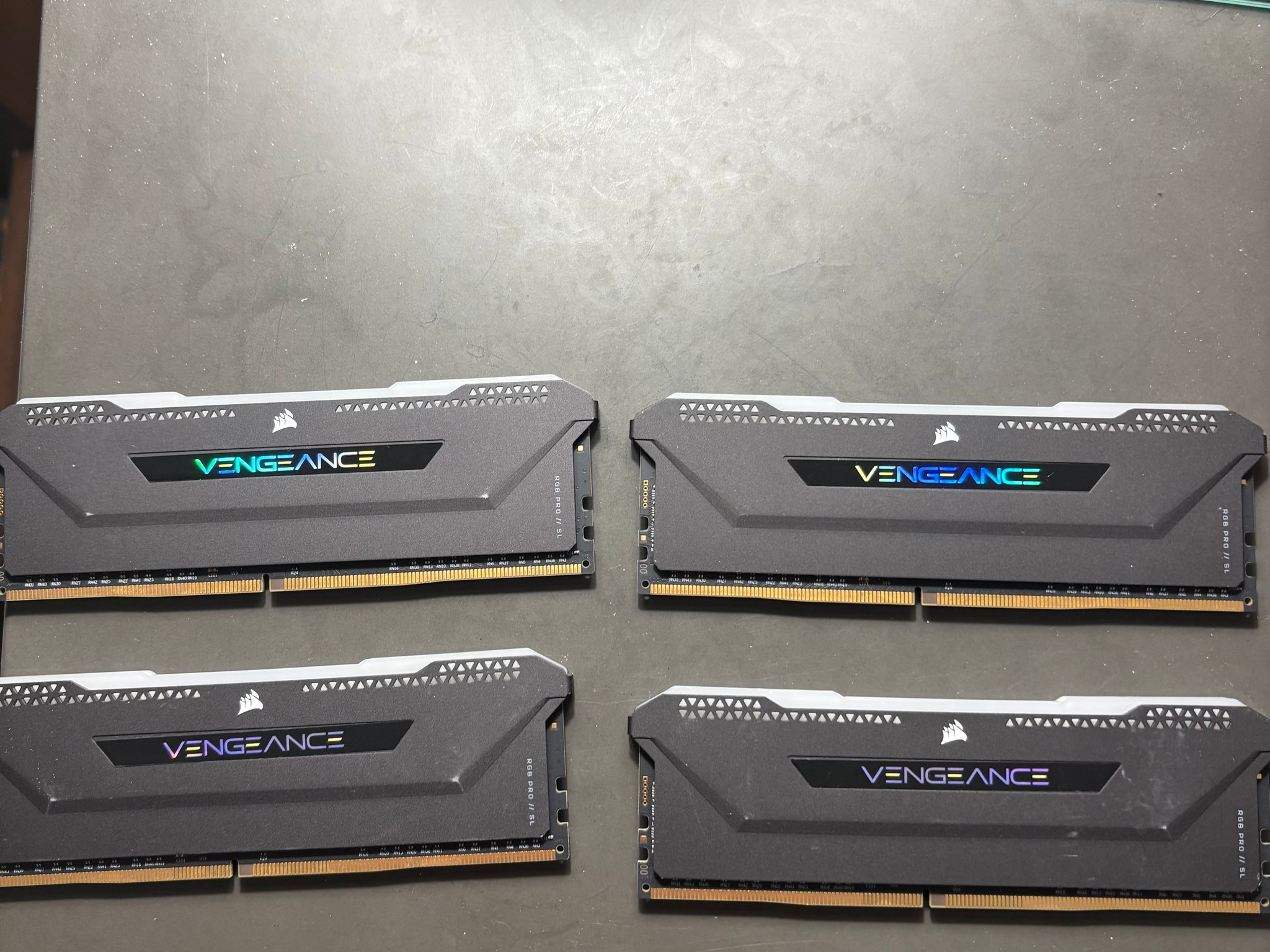 32 GB DDR4 Corsair 3600C18 RAM