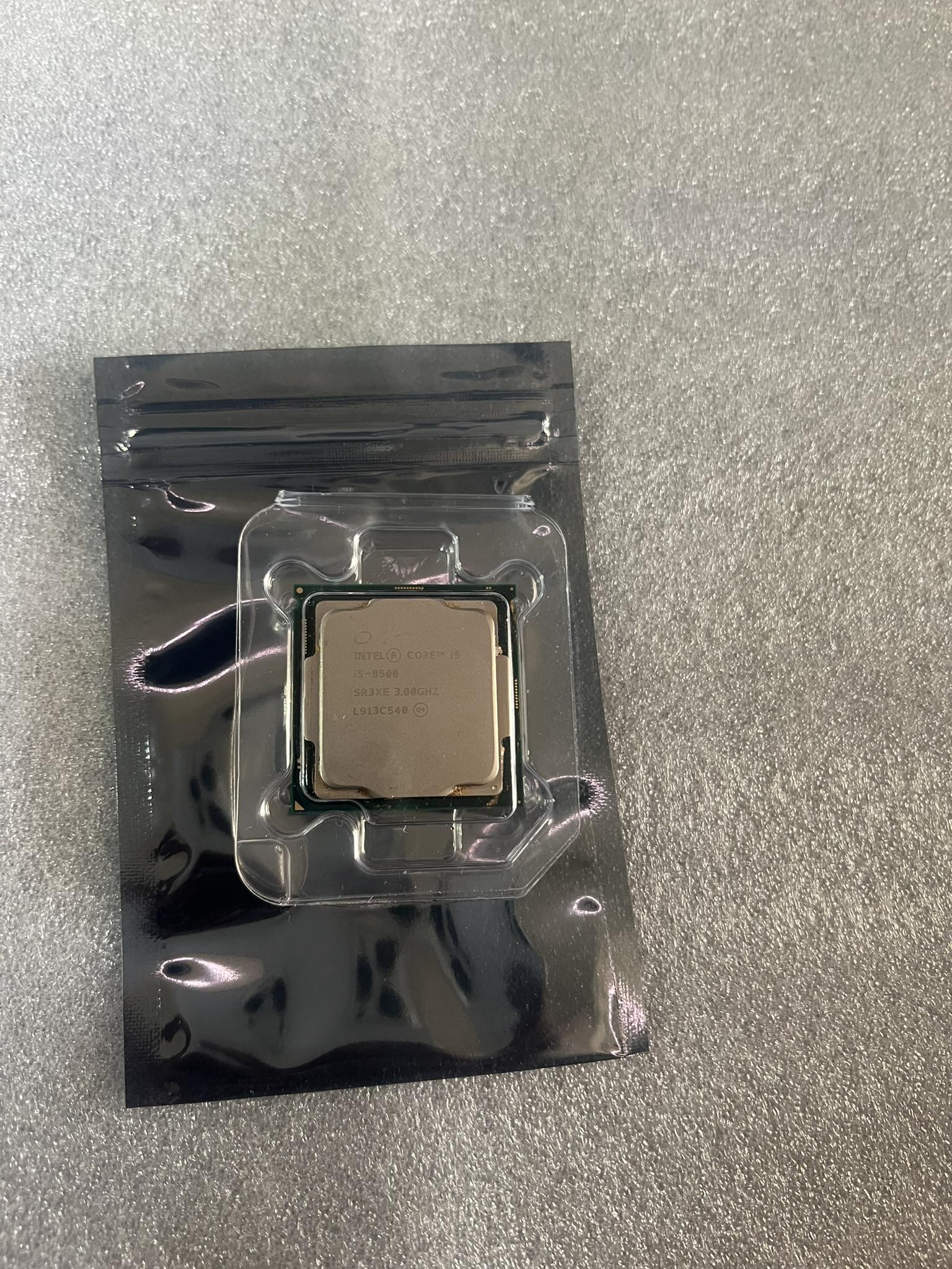 Intel i5 8500