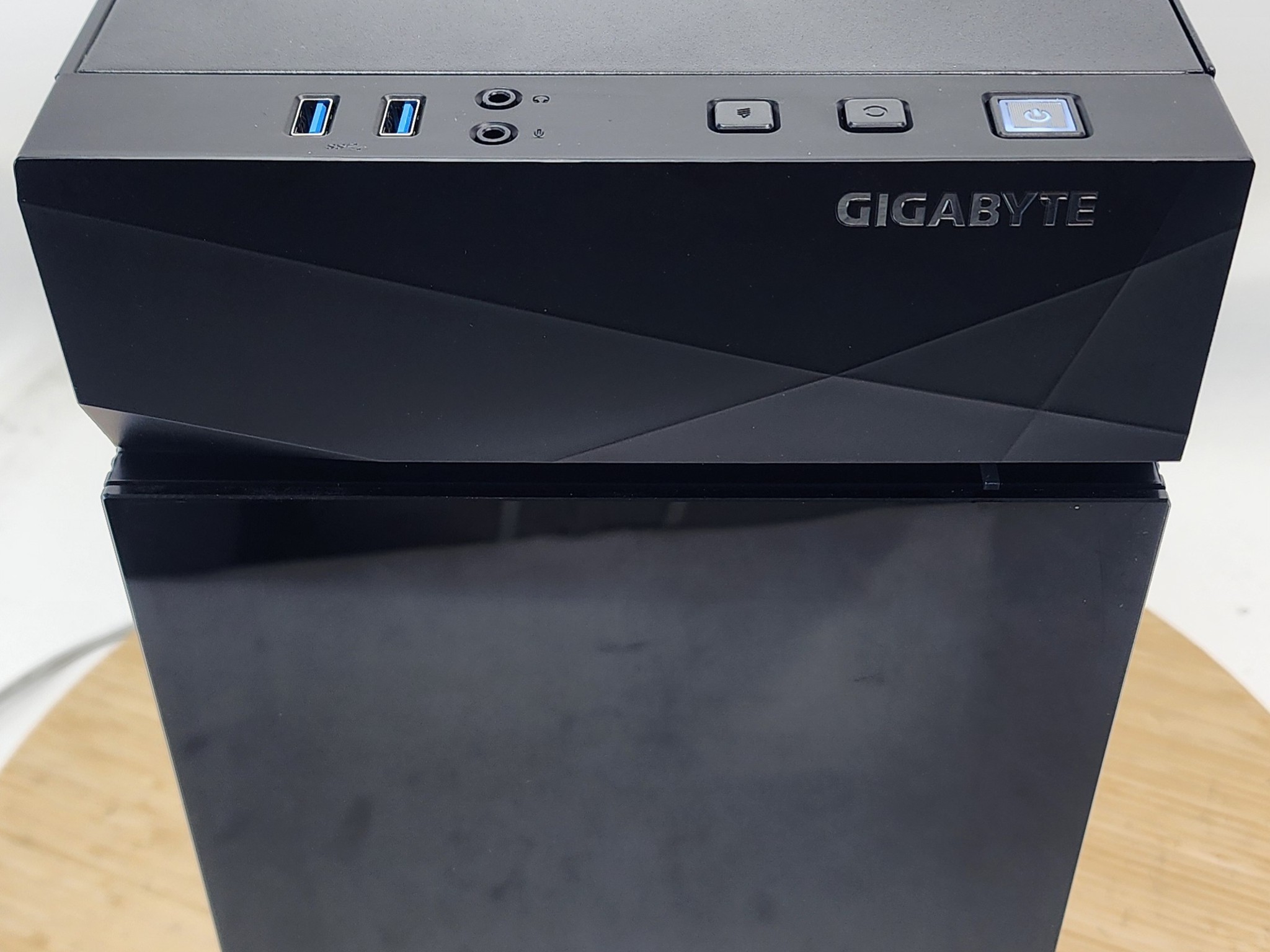 Gaming PC Ryzen 9 5950X 32GB RAM 1TB SSD RX 7800 XT 16GB Win11 Computer