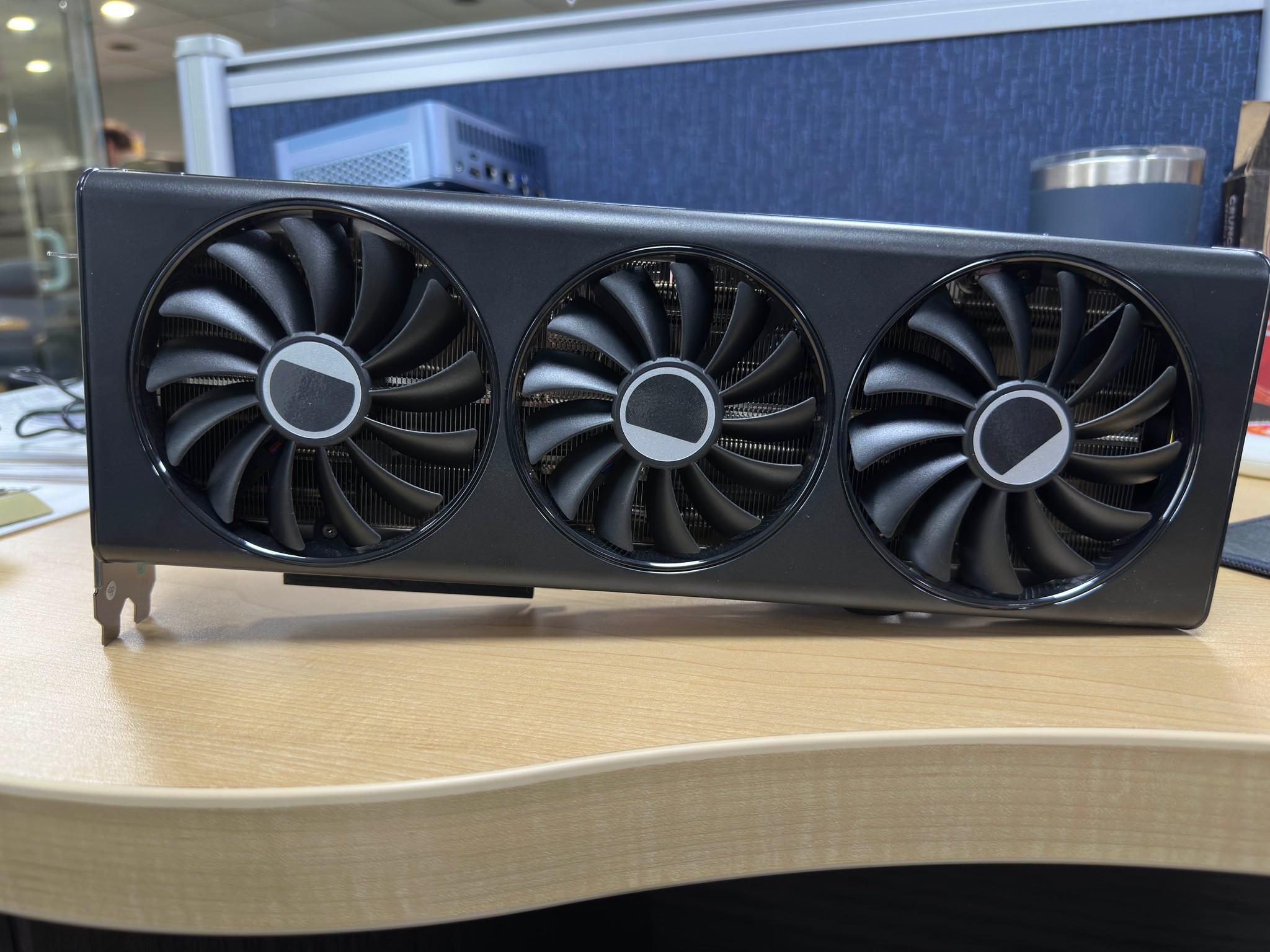 XFX Speedster QICK 319 Core Radeon RX 7800 XT