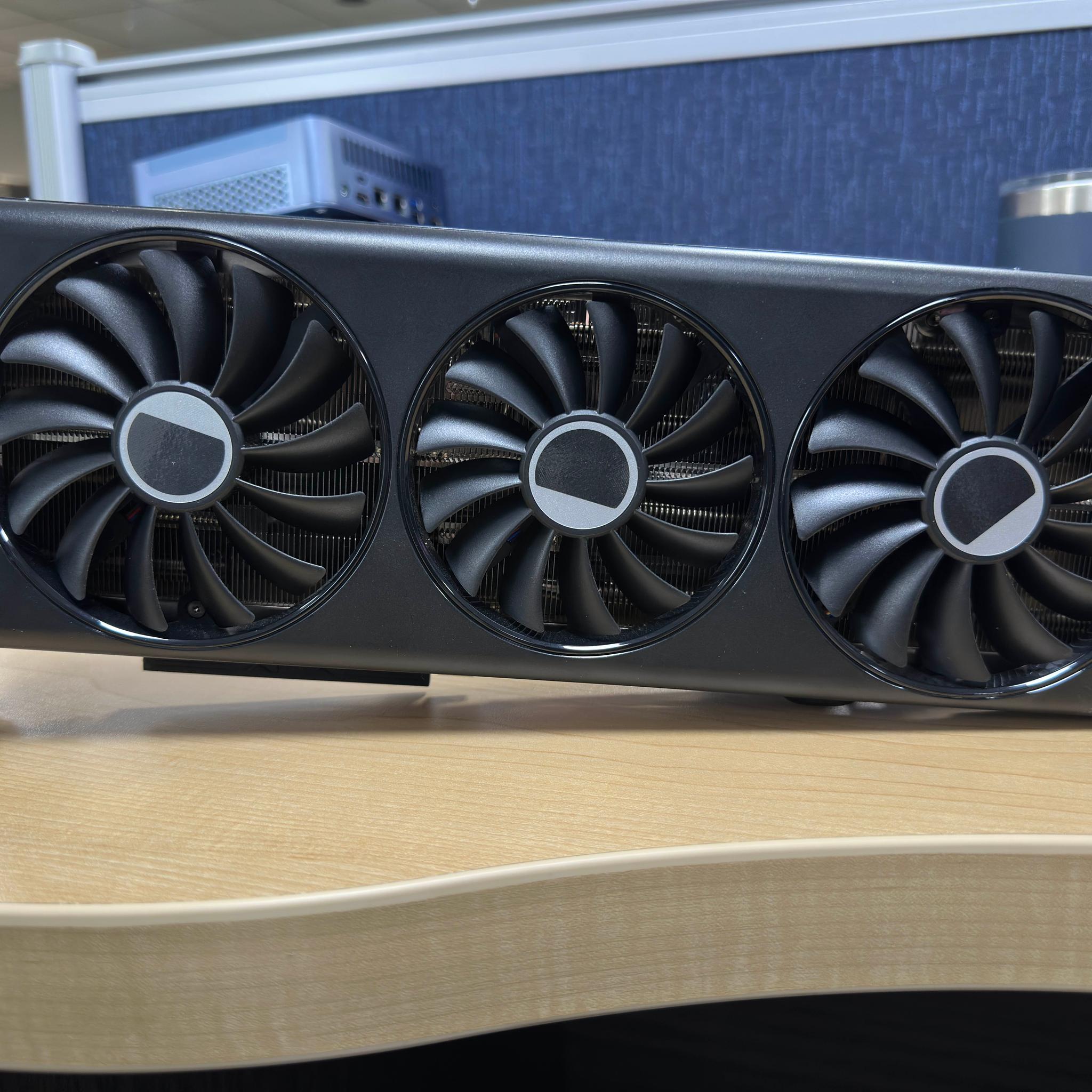 XFX Speedster QICK 319 Core Radeon RX 7800 XT