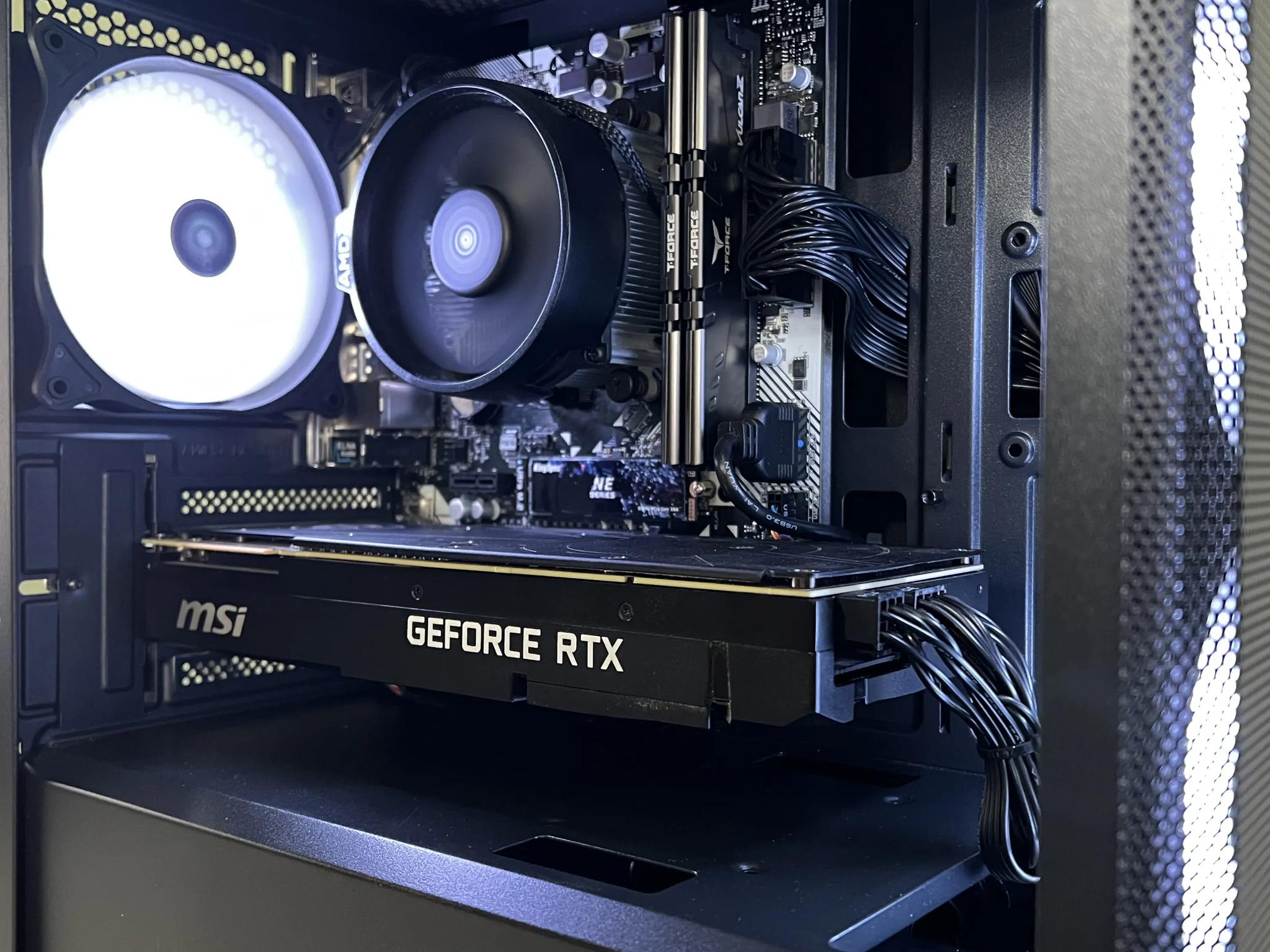 R5 3600X + RTX 2080 SUPER | 16GB DDR4 | 1TB NVMe