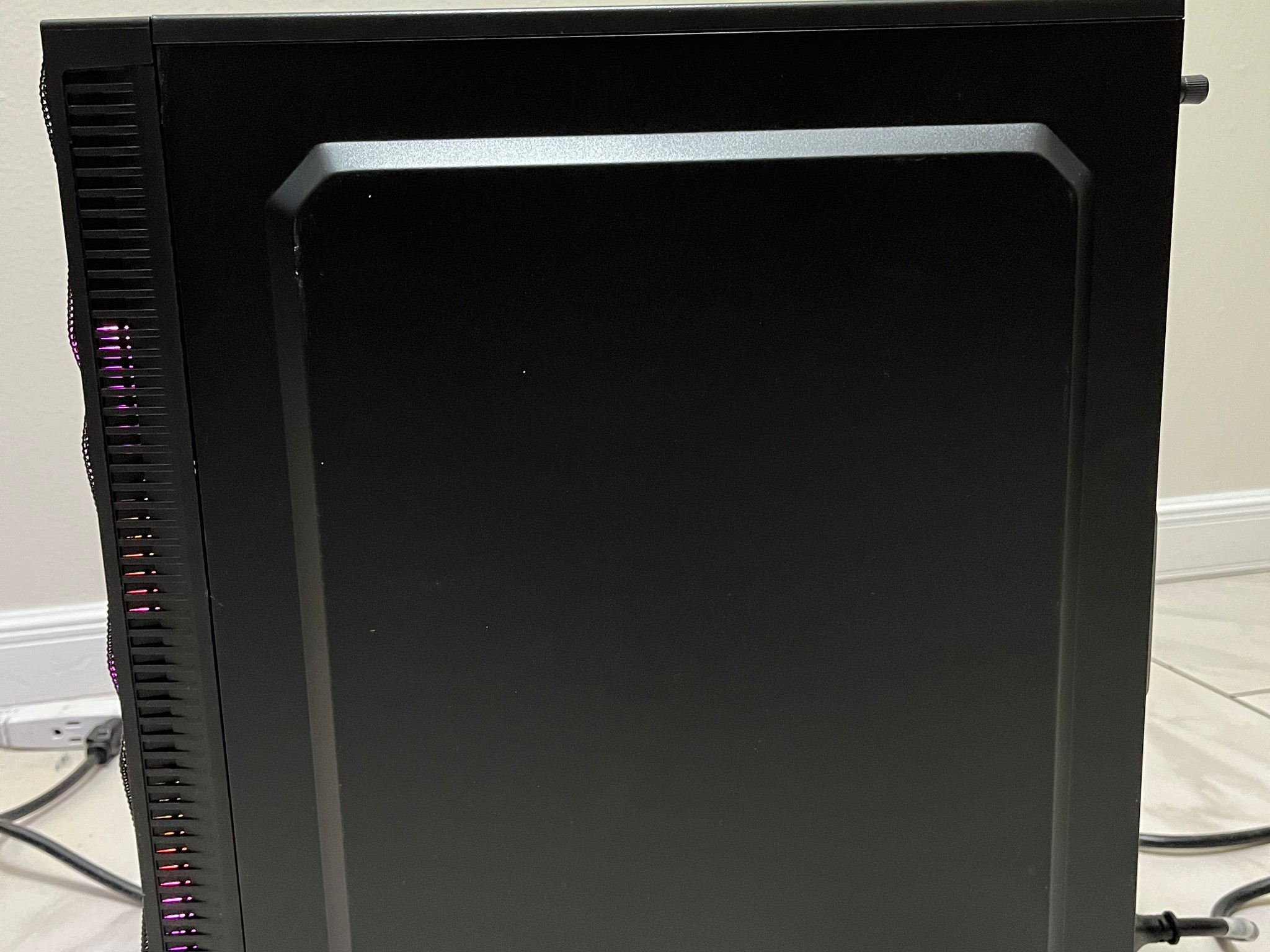 NVIDIA RTX 2070, Intel i7-6700k, 12GB RAM, 870 GB Storage, High FPS RGB Gaming PC w/ Wi-Fi & BT