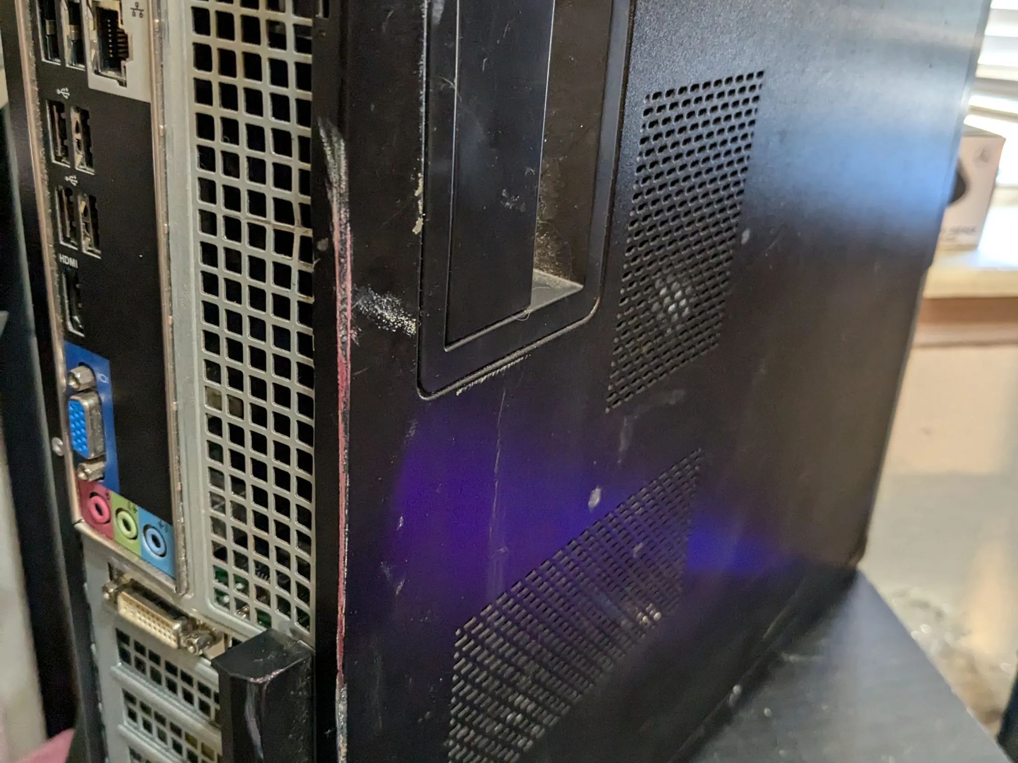 Scratch and Dent | 60 FPS Fortnite | Xeon E3 (Similar to i7-2600S), 16GB RAM, 256GB SSD, Win10, WiFi