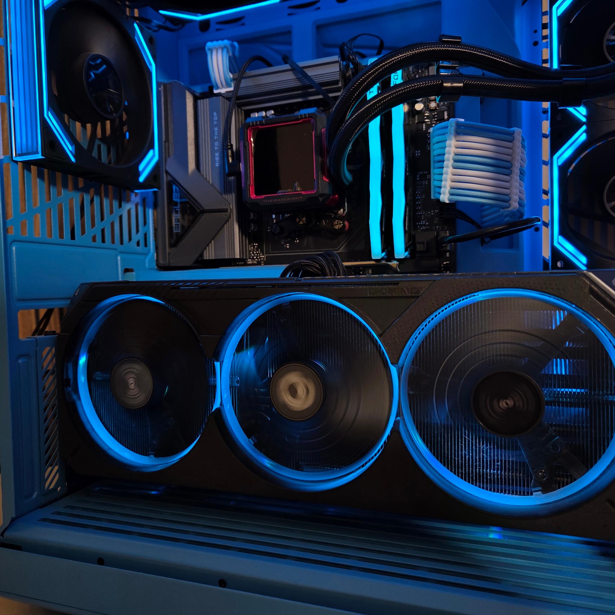 ❄ICE❄ Hyte Y70 V2 | RTX 5070TI| Ryzen 9800X3D | 32GB DDR5 | 2TB NVME | GOLD PSU | Windows 11