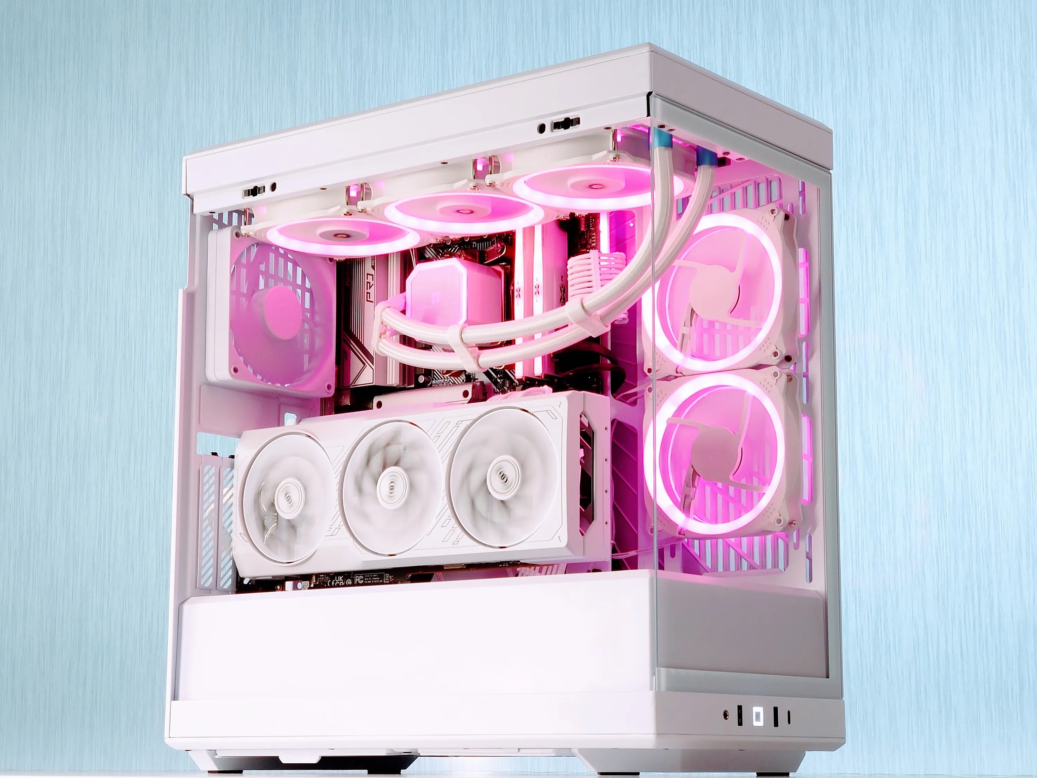 🏞️🤍☁️Liquid Cooled Gaming PC❄️AMD RX 7900 GRE 16GB❄️AMD Ryzen 7 8700F❄️32GB DDR5❄️1TB SSD