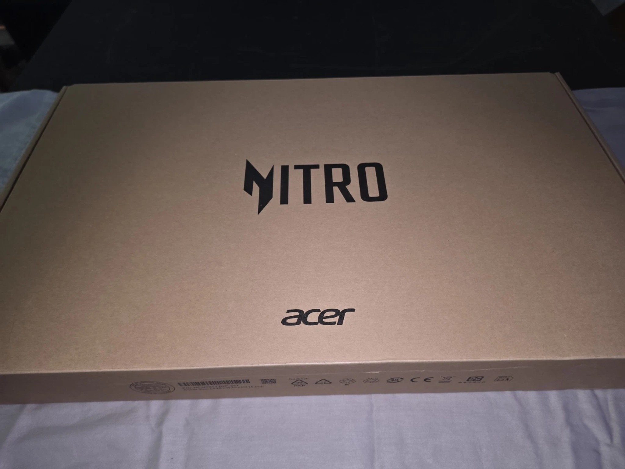 Acer Nitro V 16S AI Gaming Laptop AMD Ryzen 7 260, 16GB RAM, 1TB, RTX 5070 8gb