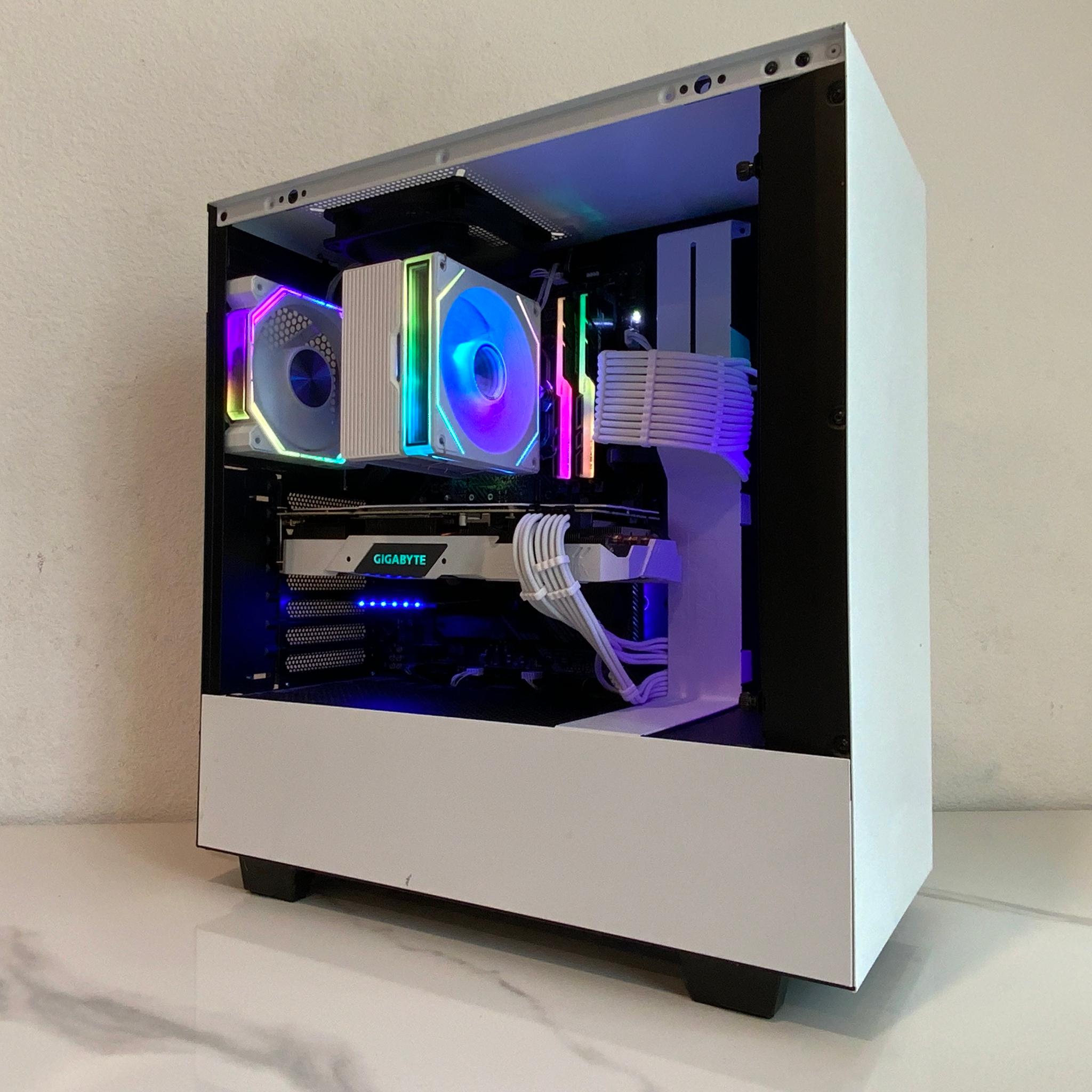 ❄️ RTX 2070 SUPER | RYZEN 7 3700X | 512GB SSD | 16GB DDR4 | 650W | WHITE ❄️
