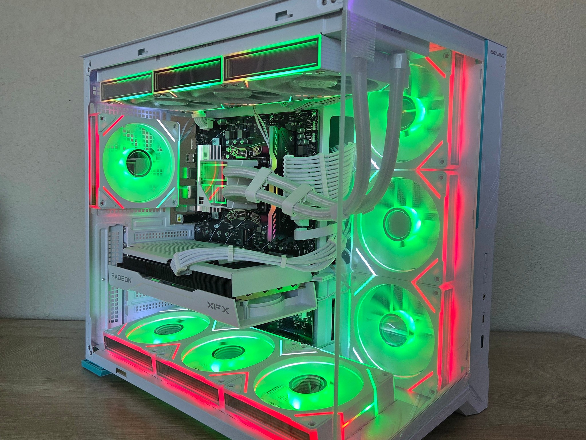 🪞❄️ Mirror Frost | RX 9060 XT White Edition | Ryzen 5 7600 | 360mm AIO | DDR5 Gaming PC ❄️🪞/F/