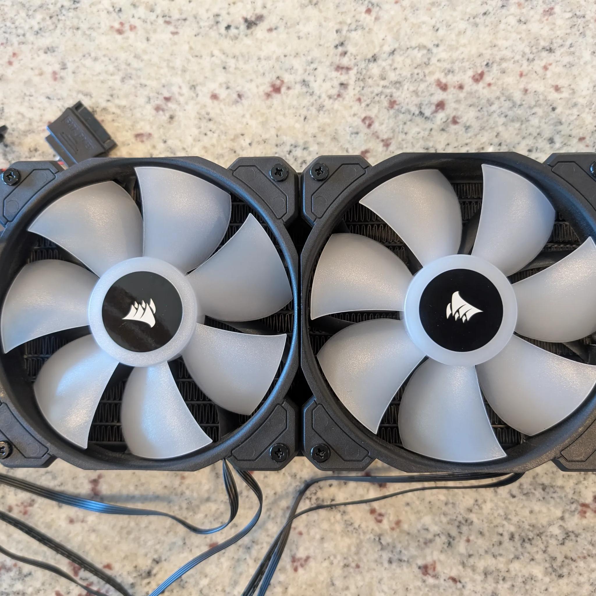 Corsair iCUE H100i RGB Elite Liquid CPU Cooler